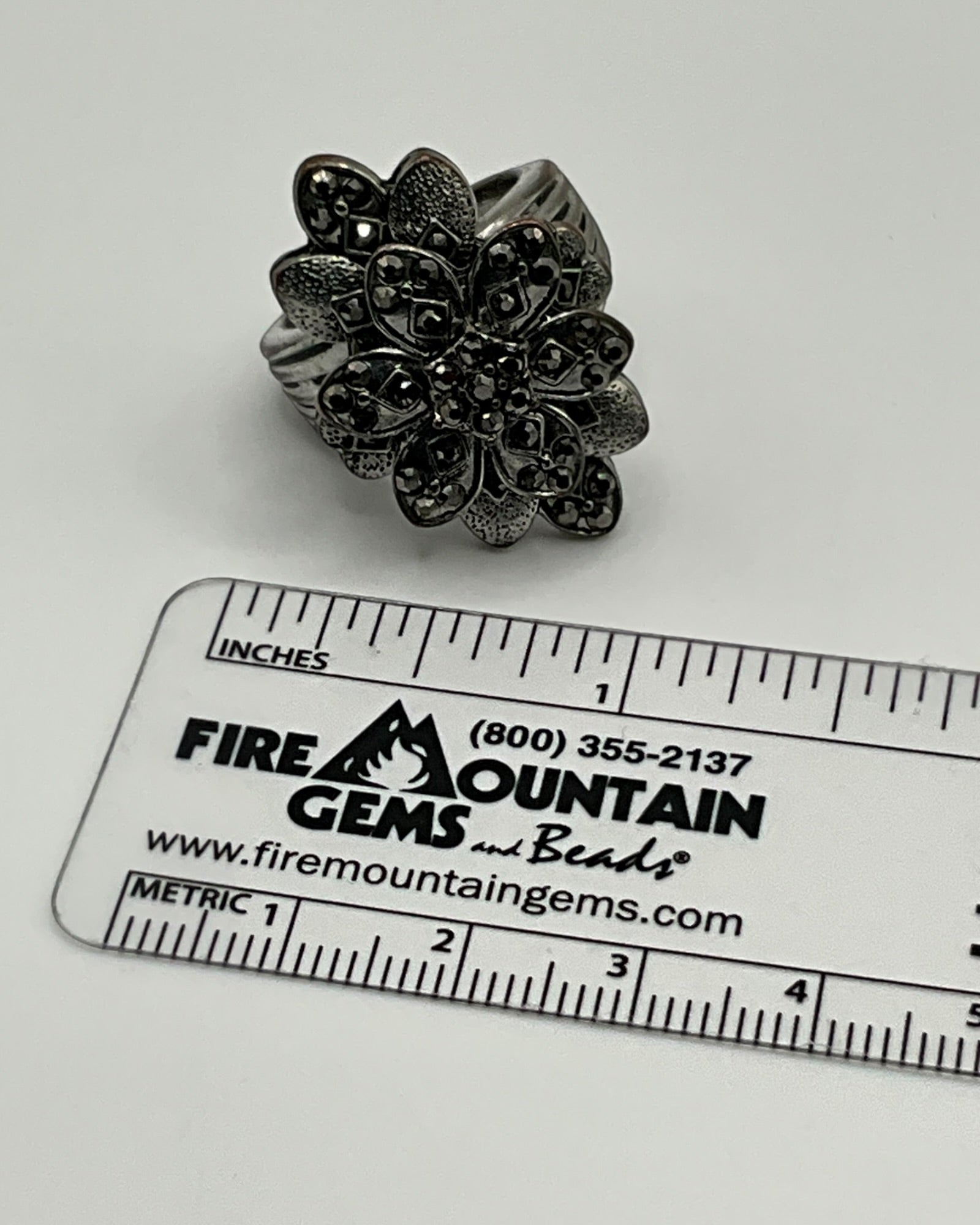 Vintage Gothic Marcasite Floral Ring - Estate Sale (Great Condition)