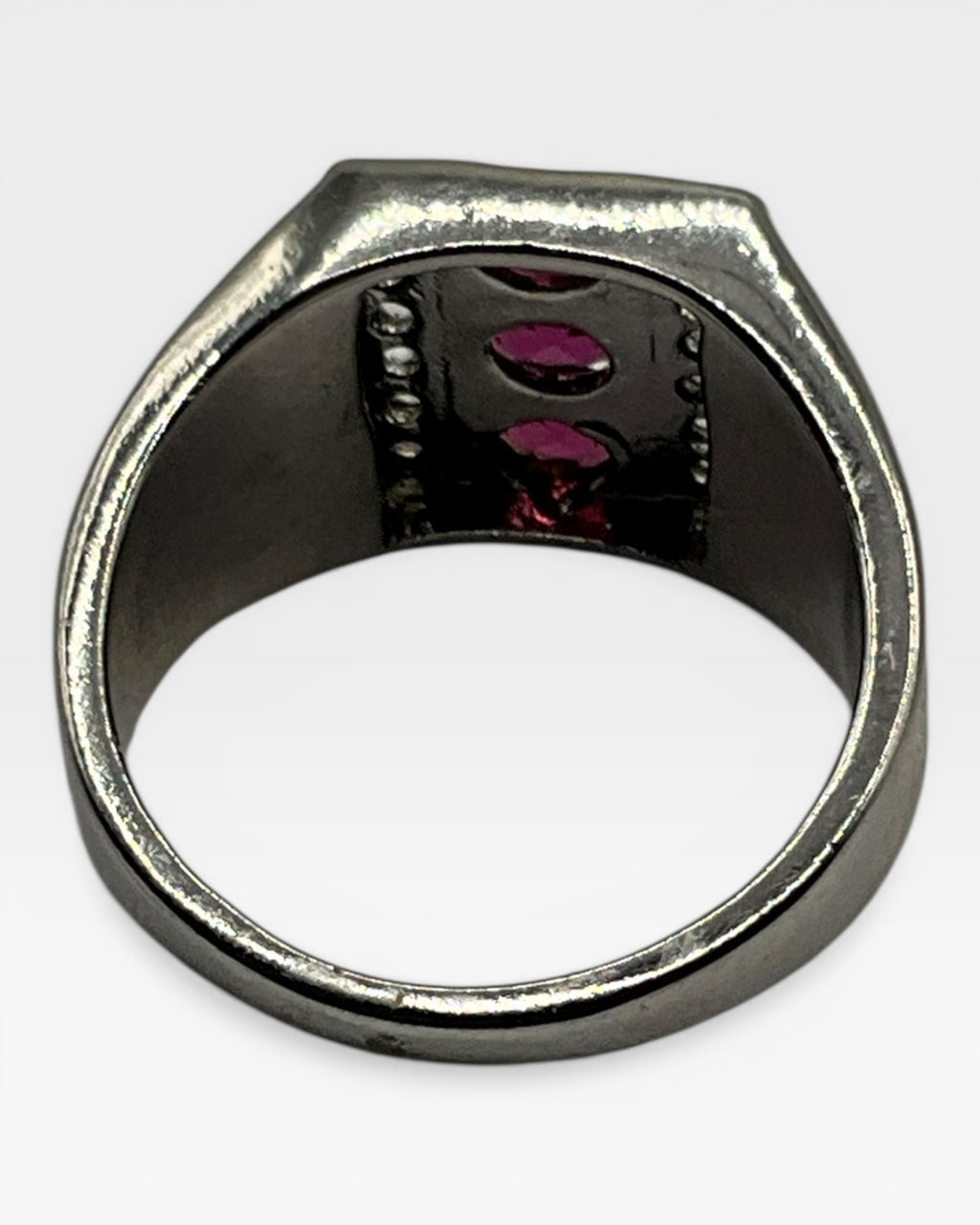 Orissa Rhodolite Garnet Ring - Estate Sale (Great Condition)