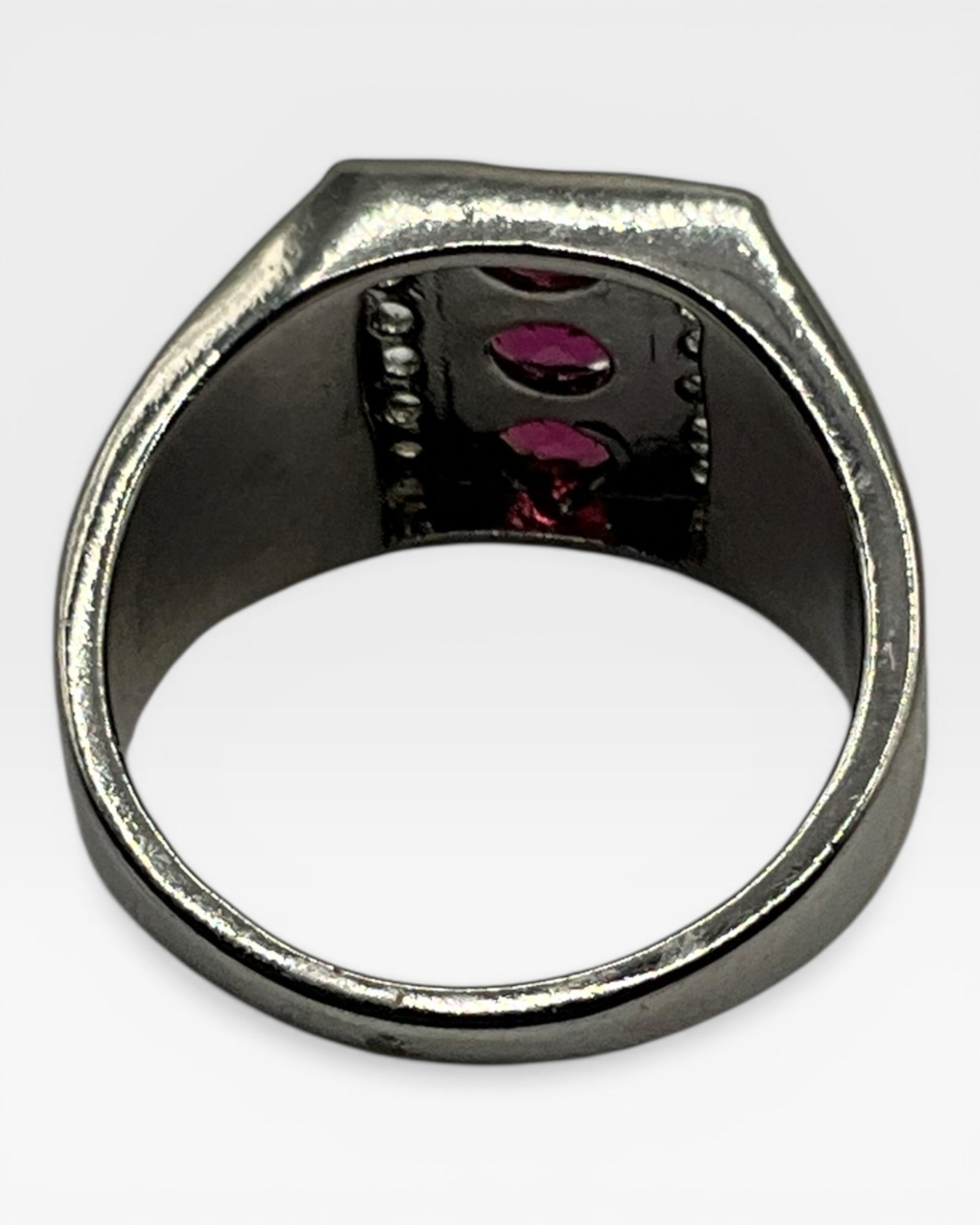 Orissa Rhodolite Garnet Ring - Estate Sale (Great Condition)