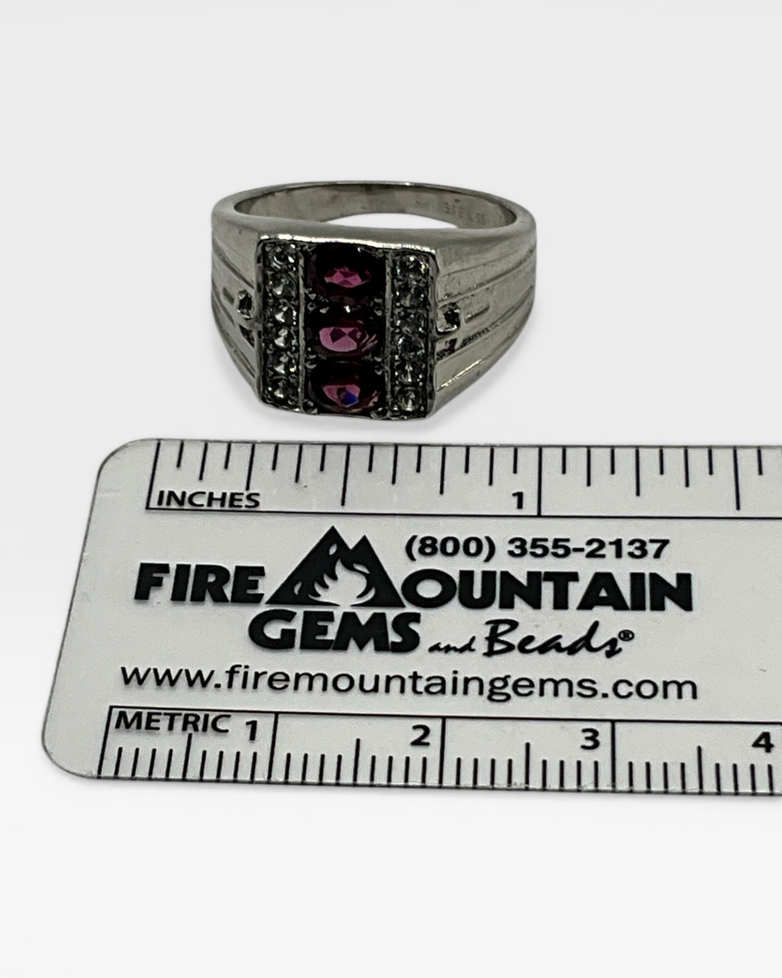 Orissa Rhodolite Garnet Ring - Estate Sale (Great Condition)