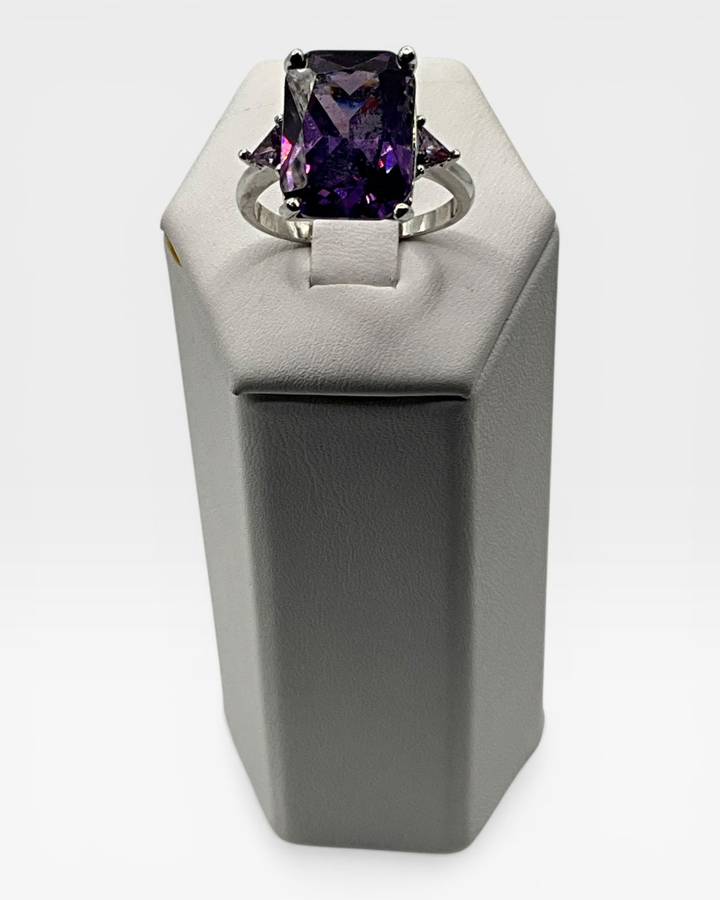 Amethyst Emerald Cut Ring - Estate Sale (Great Condition)