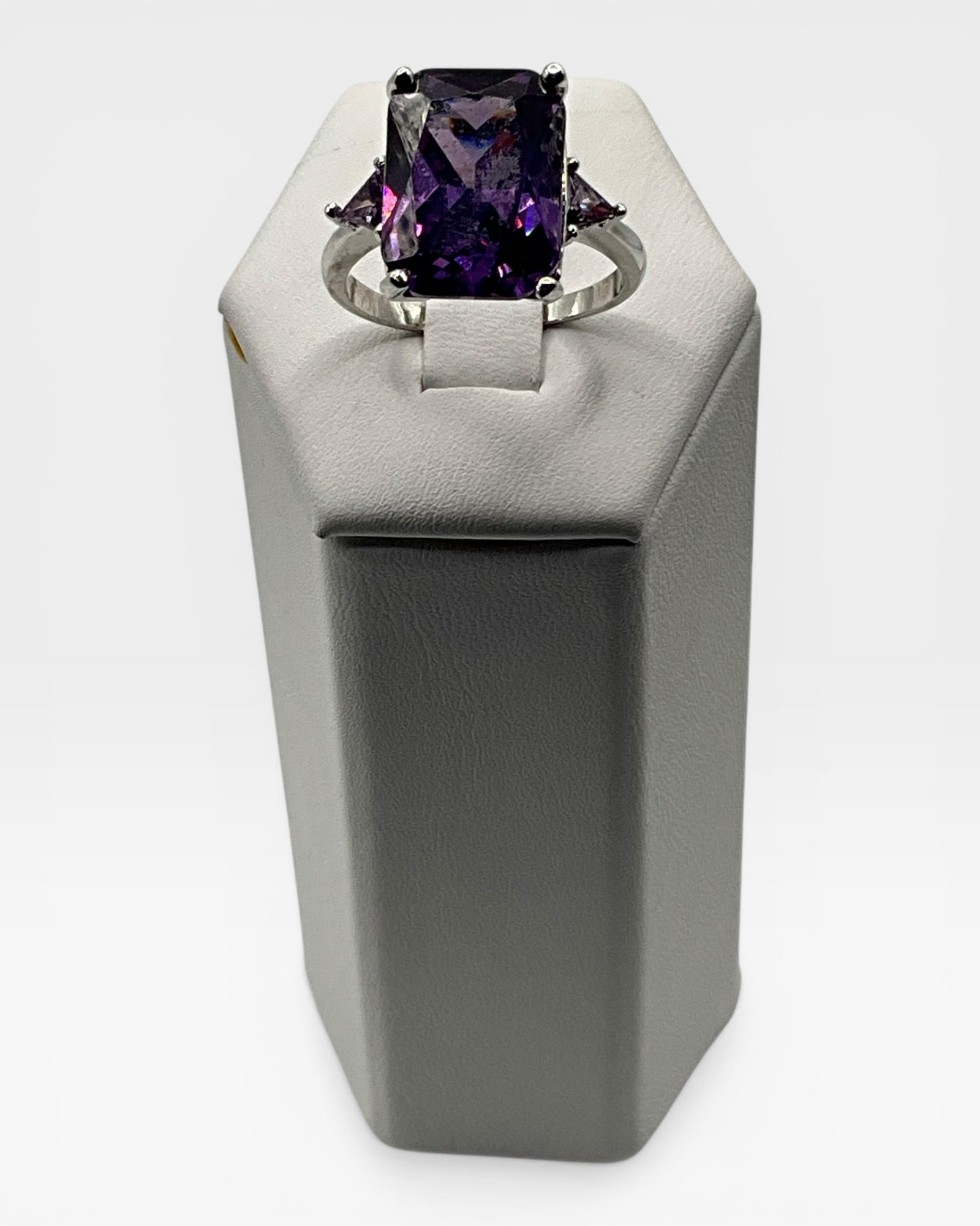Amethyst Emerald Cut Ring - Estate Sale (Great Condition)