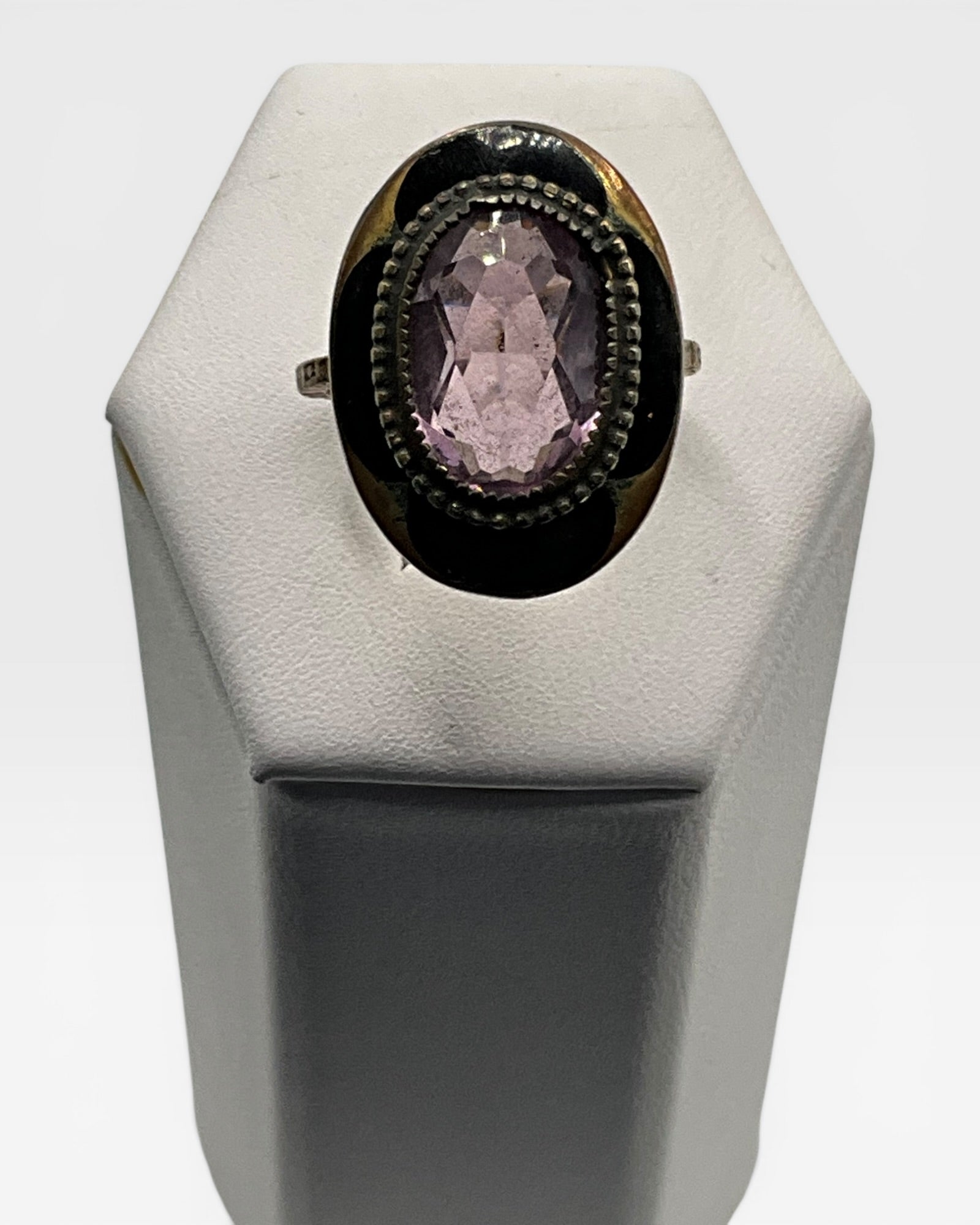 Amethyst & Enamel Vintage Ring - Estate Sale (Great Condition)