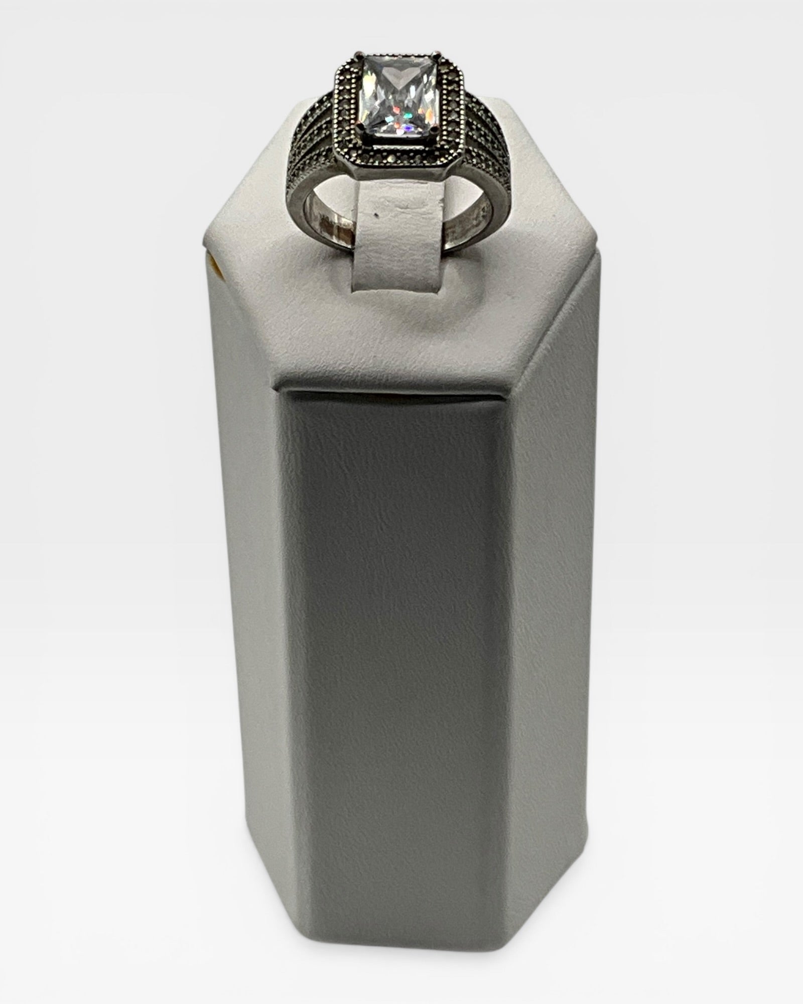 Princess Cut Halo Ring - Estate Sale (Great Condition)