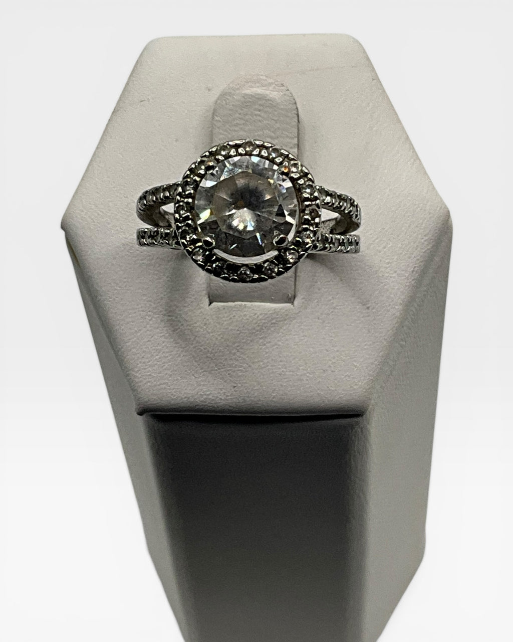 R.S. Covenant Silver Halo Ring - Estate Sale (Great Condition)