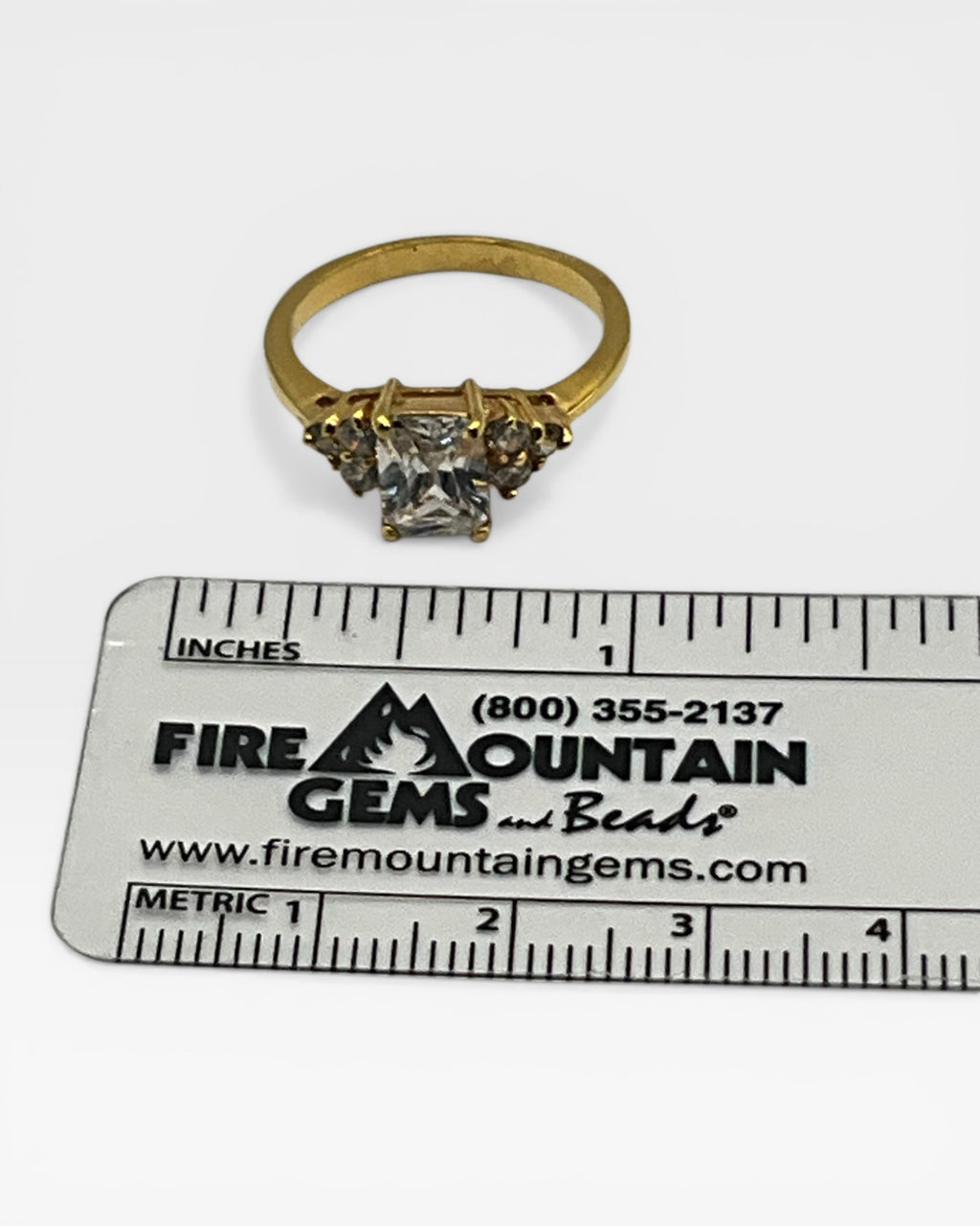 Radiant Cut Cubic Zirconia Ring - Estate Sale (Great Condition)