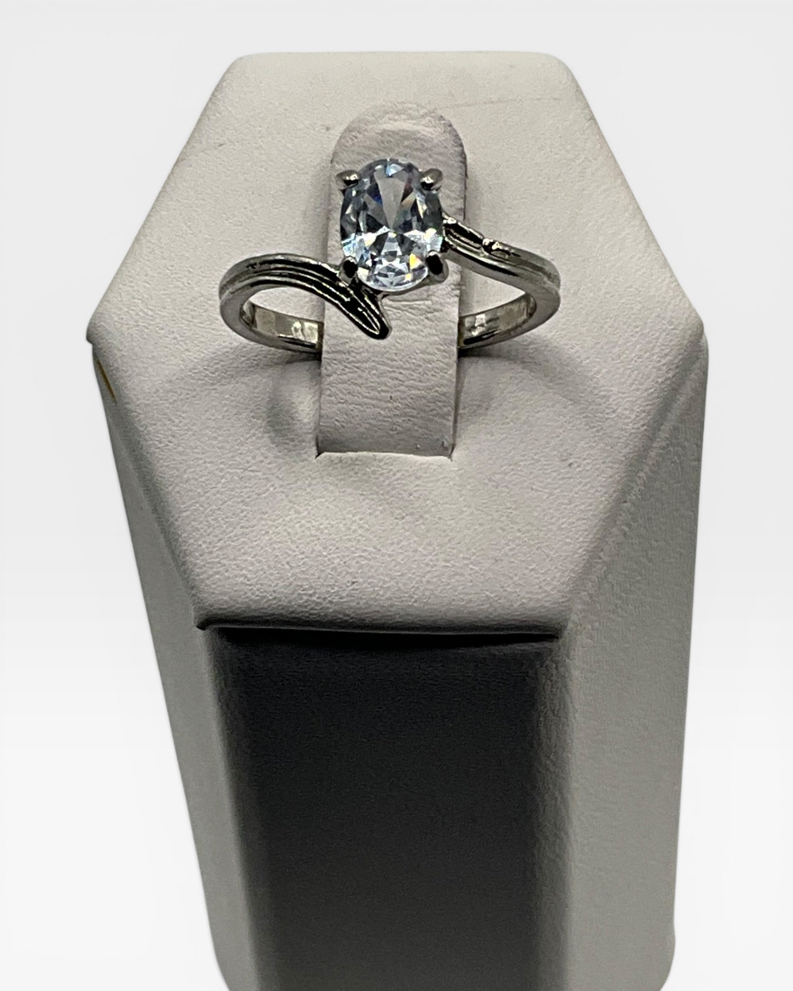 Oval Cut Cubic Zirconia with Amethyst Bypass Ring - Estate Sale (Great Condition)