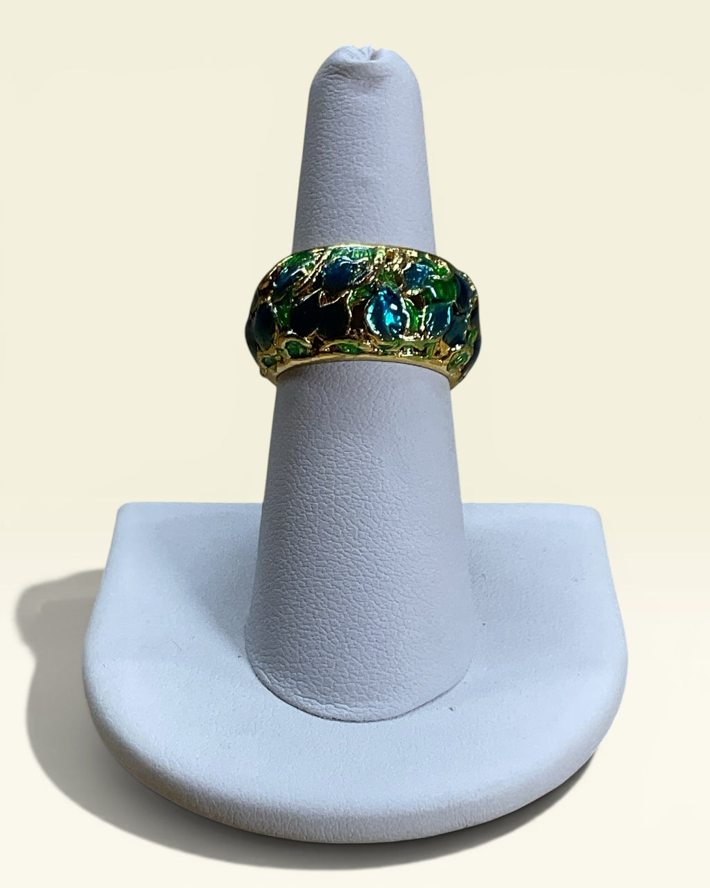 European and American Minimalist Creative Oil Painting Style Ring - Estate Sale (Great Condition)