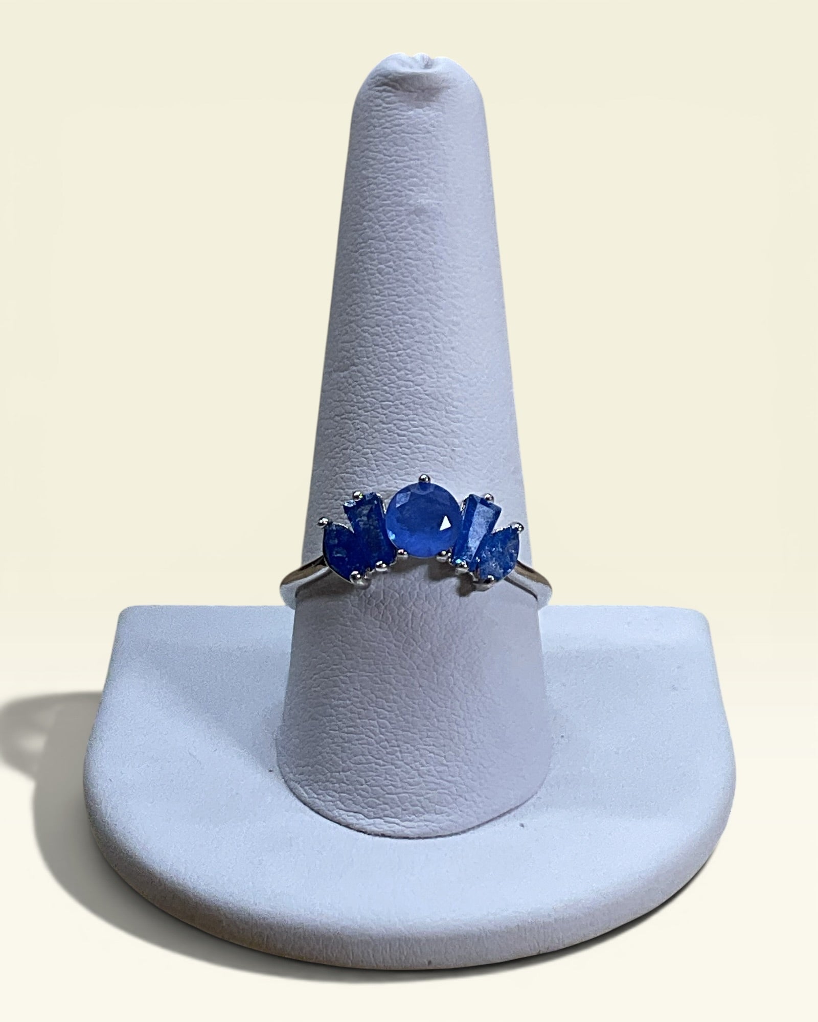 925 Sterling Silver Tanzanite-Inspired Statement Ring | Modern Blue Gemstone Ring - Estate Sale (Great Condition)