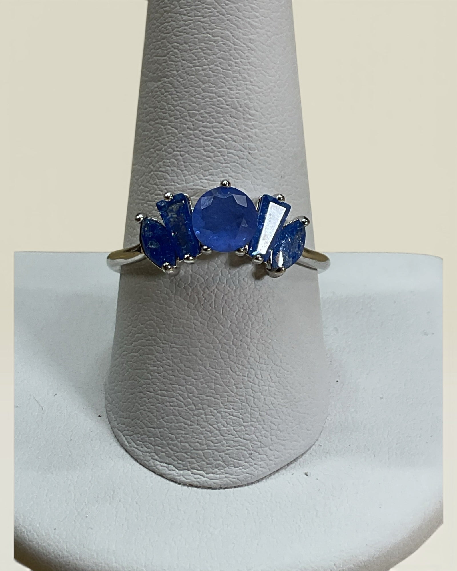 925 Sterling Silver Tanzanite-Inspired Statement Ring | Modern Blue Gemstone Ring - Estate Sale (Great Condition)
