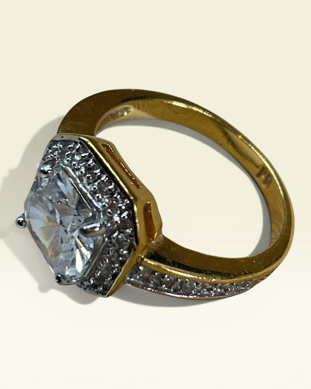 Love at First sight Retired Premier Designs Ring - Estate Sale (Great Condition)
