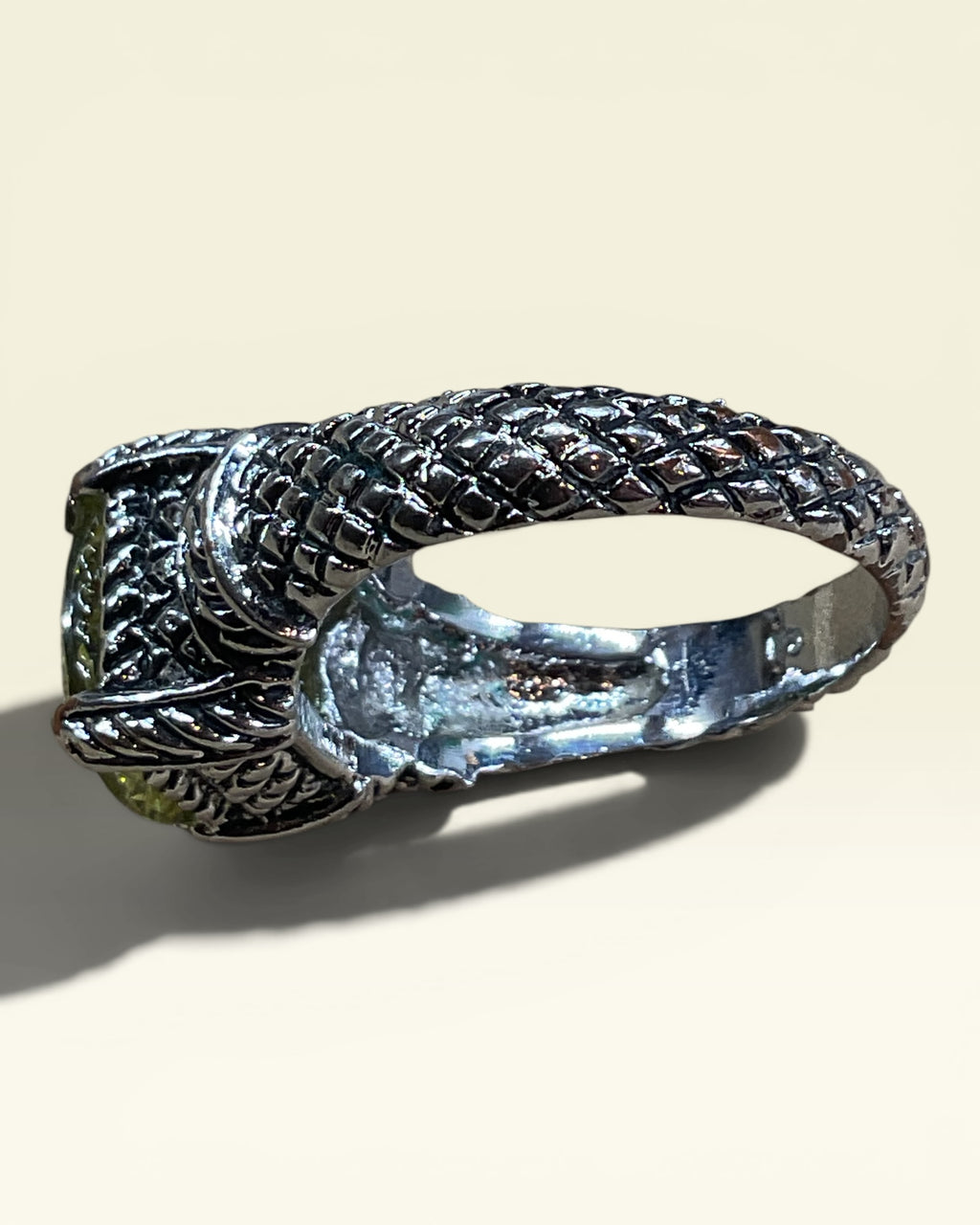 Premier Designs "Peridot" Antique Rhodium Plated & Cubic Zirconia Ring - Estate Sale (Great Condition)