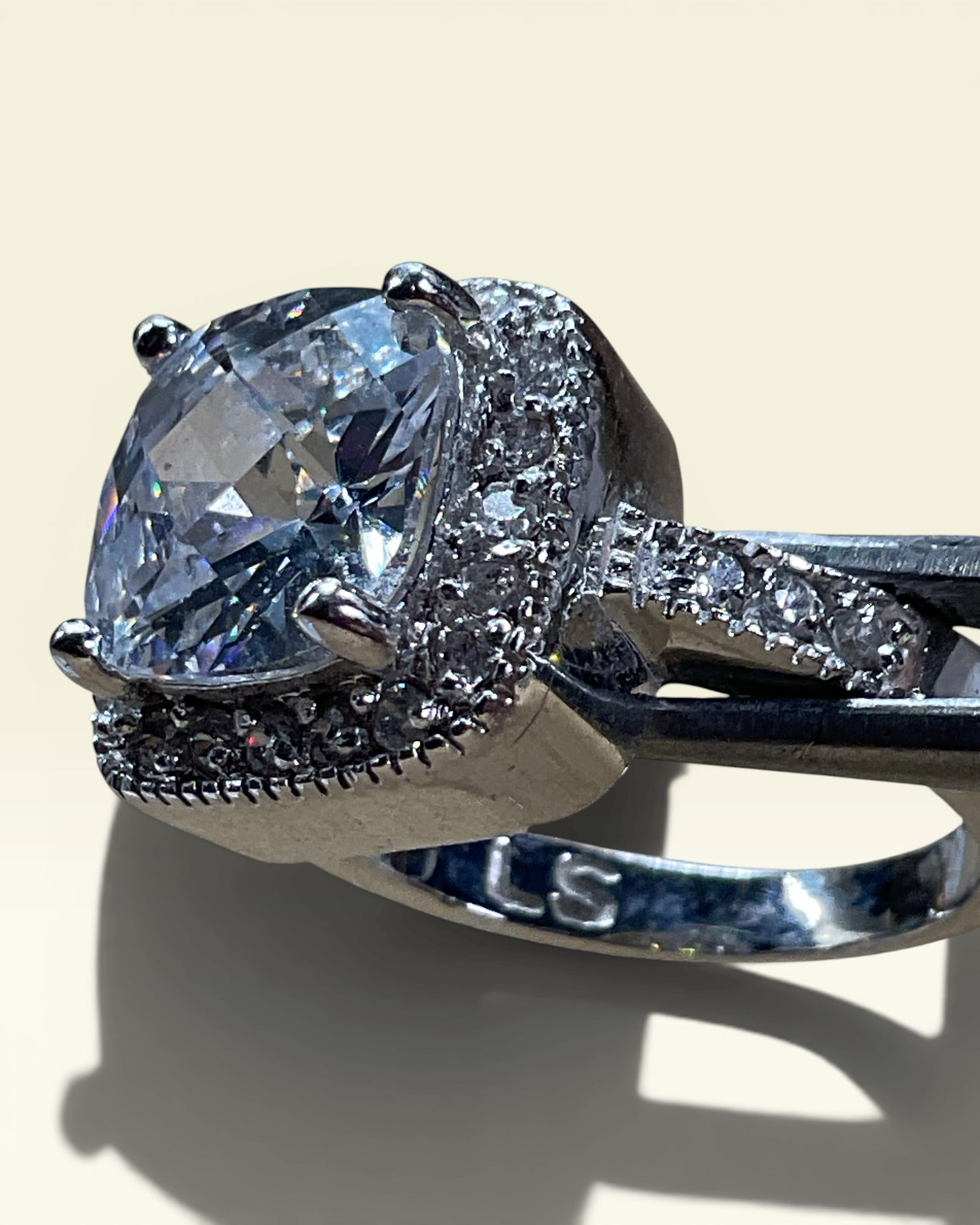 LN Silver Tone Plated Cushion Cut CZ Halo Ring | Designer Inspired Statement Ring - Estate Sale (Great Condition)
