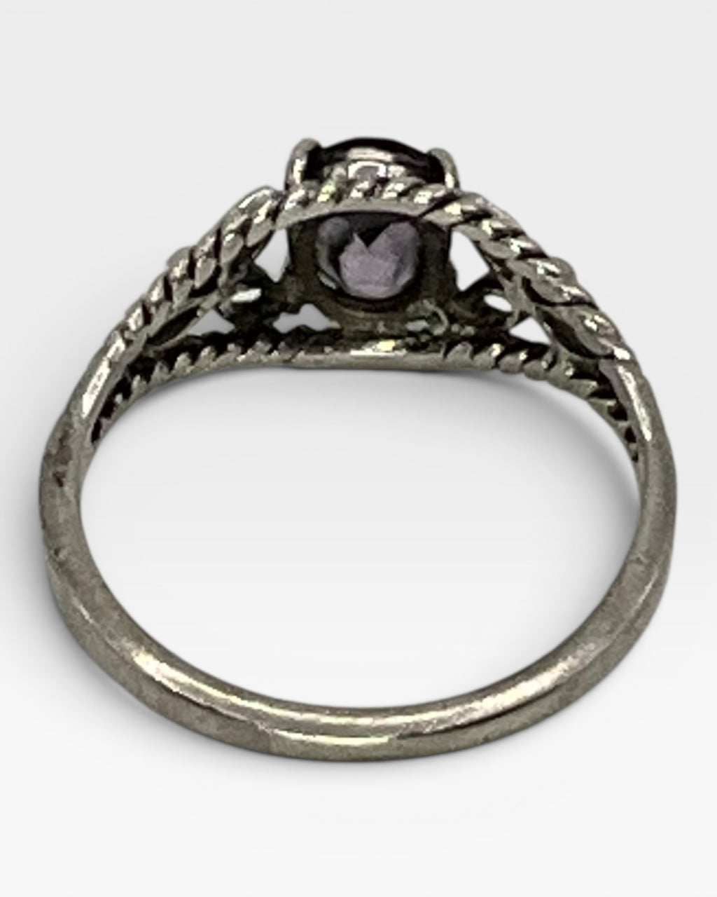 Amethyst Sterling Silver Gemstone Ring - Estate Sale (Great Conditon)