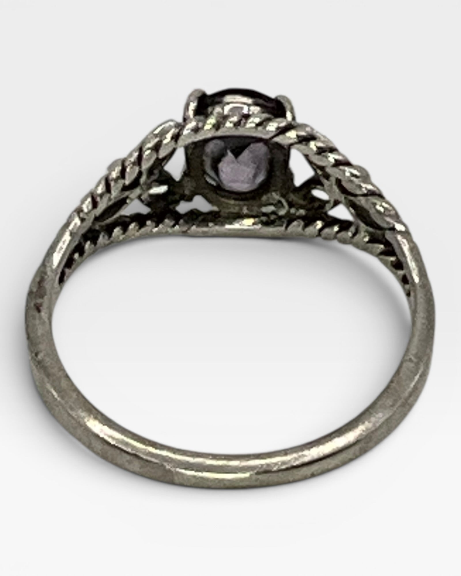 Amethyst Sterling Silver Gemstone Ring - Estate Sale (Great Conditon)