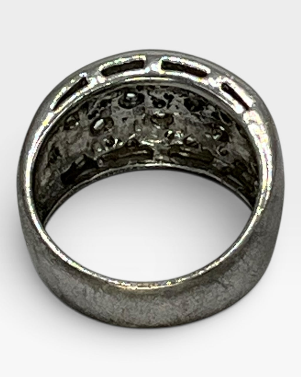 Sterling Silver with Diamonds Gemstone Ring - Estate Sale (Great Condition)