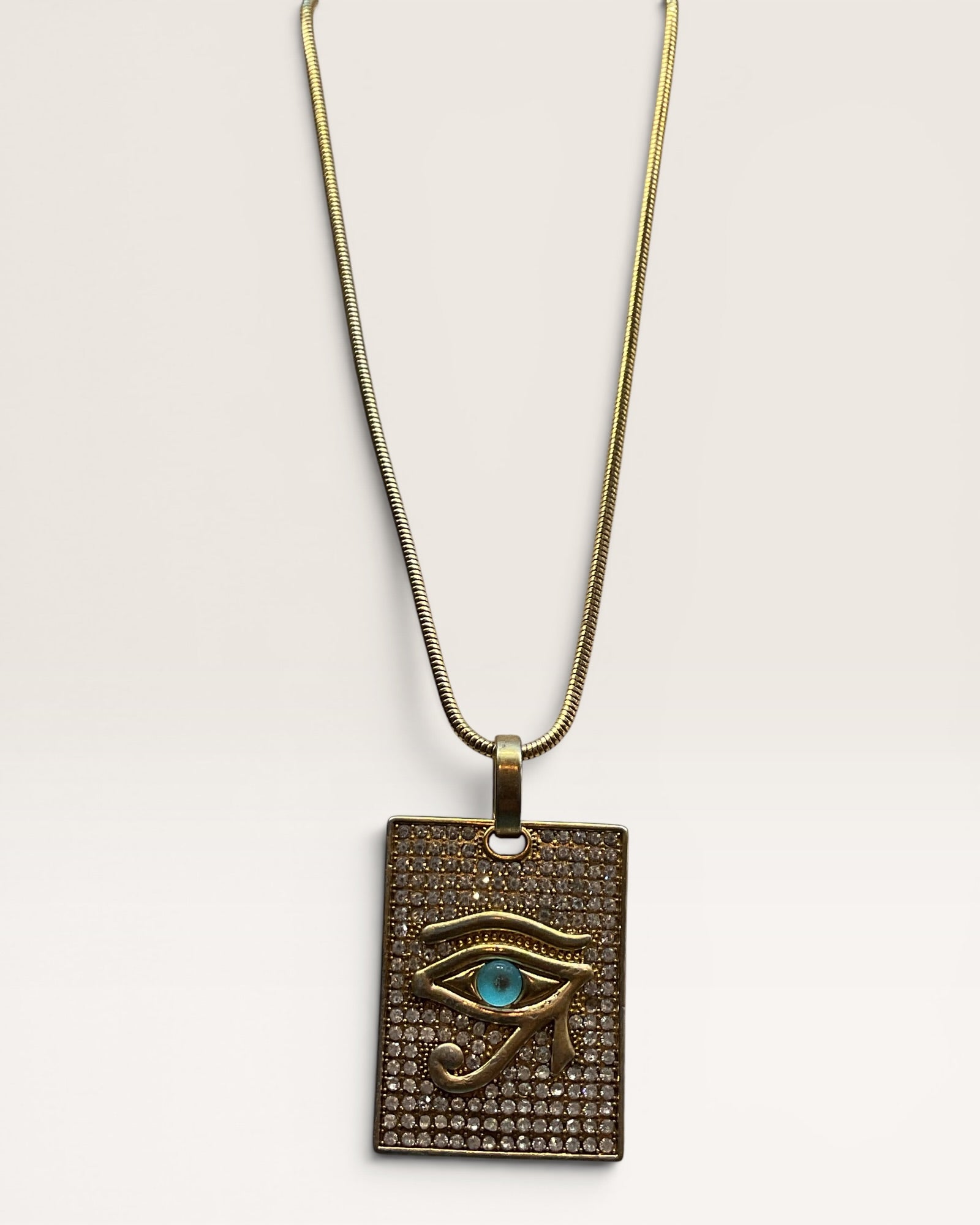 The Eye of Horus Egyptian God Necklace with 17” chain - Estate Sale (Great Condition)