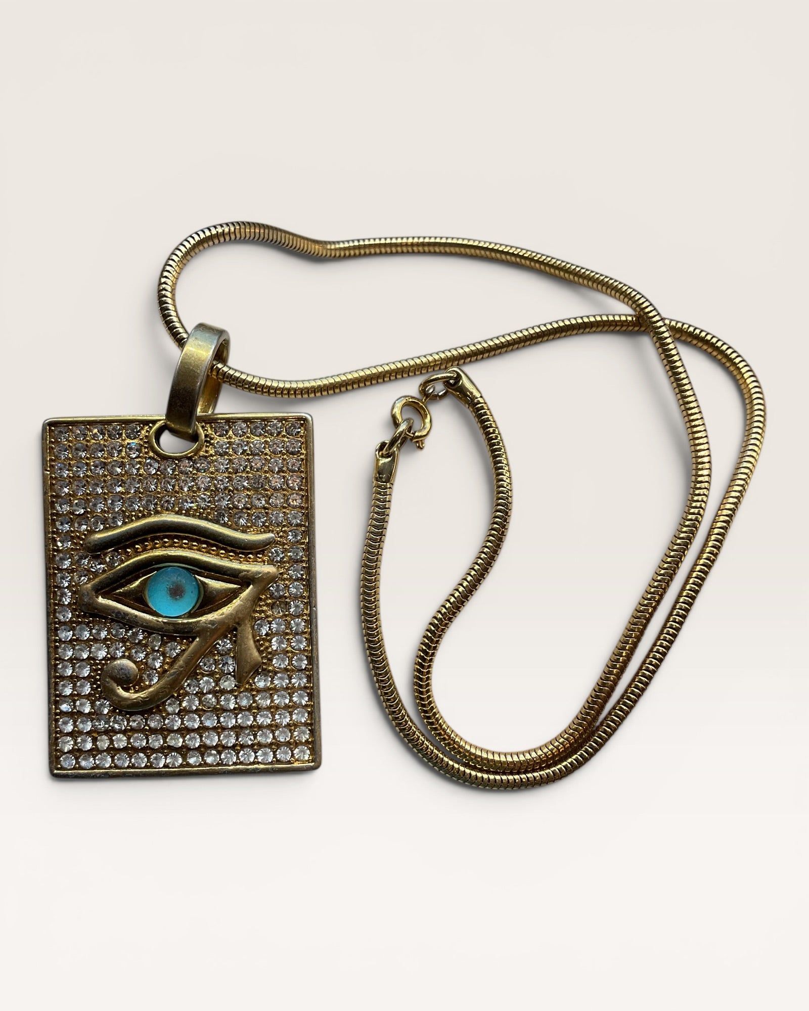 The Eye of Horus Egyptian God Necklace with 17” chain - Estate Sale (Great Condition)