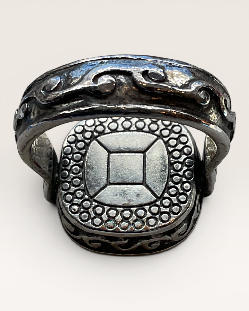 Brighton Silver Tone Ring - Estate Sale (Great Condition)