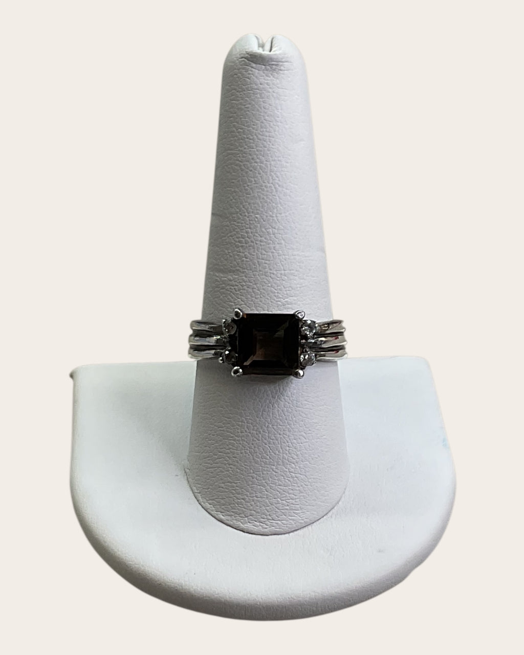 Sterling Silver Smoky Quartz Gemstone Ring - Estate Sale (Great Condition)