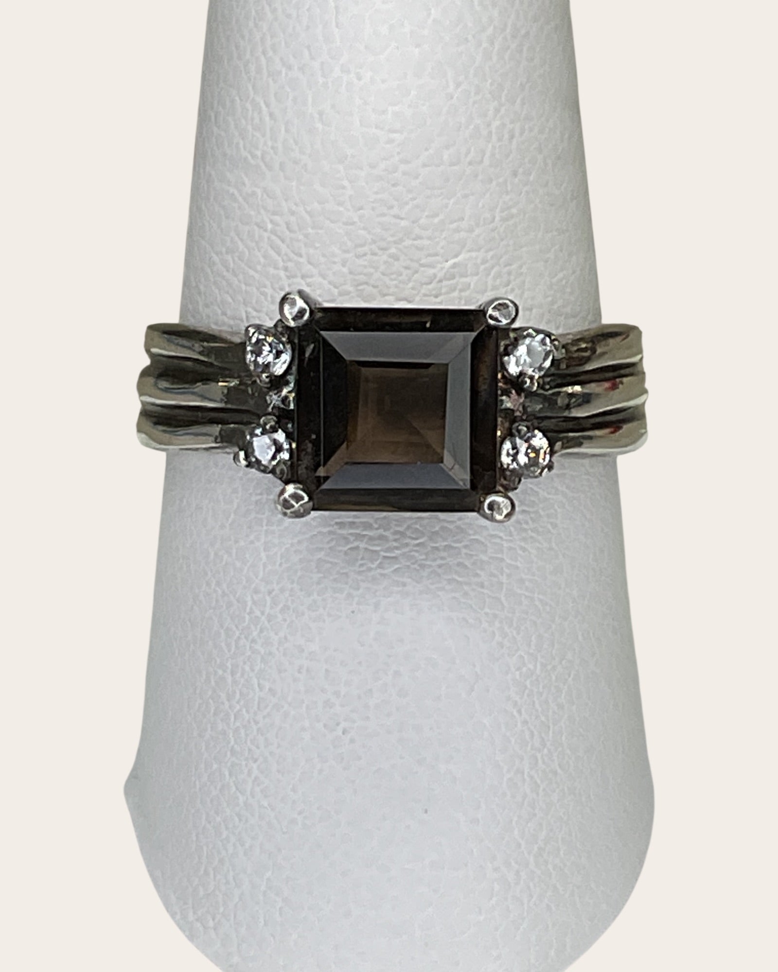 Sterling Silver Smoky Quartz Gemstone Ring - Estate Sale (Great Condition)