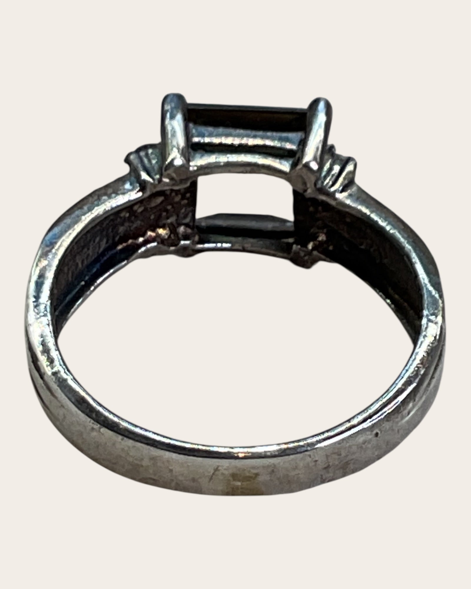 Sterling Silver Smoky Quartz Gemstone Ring - Estate Sale (Great Condition)