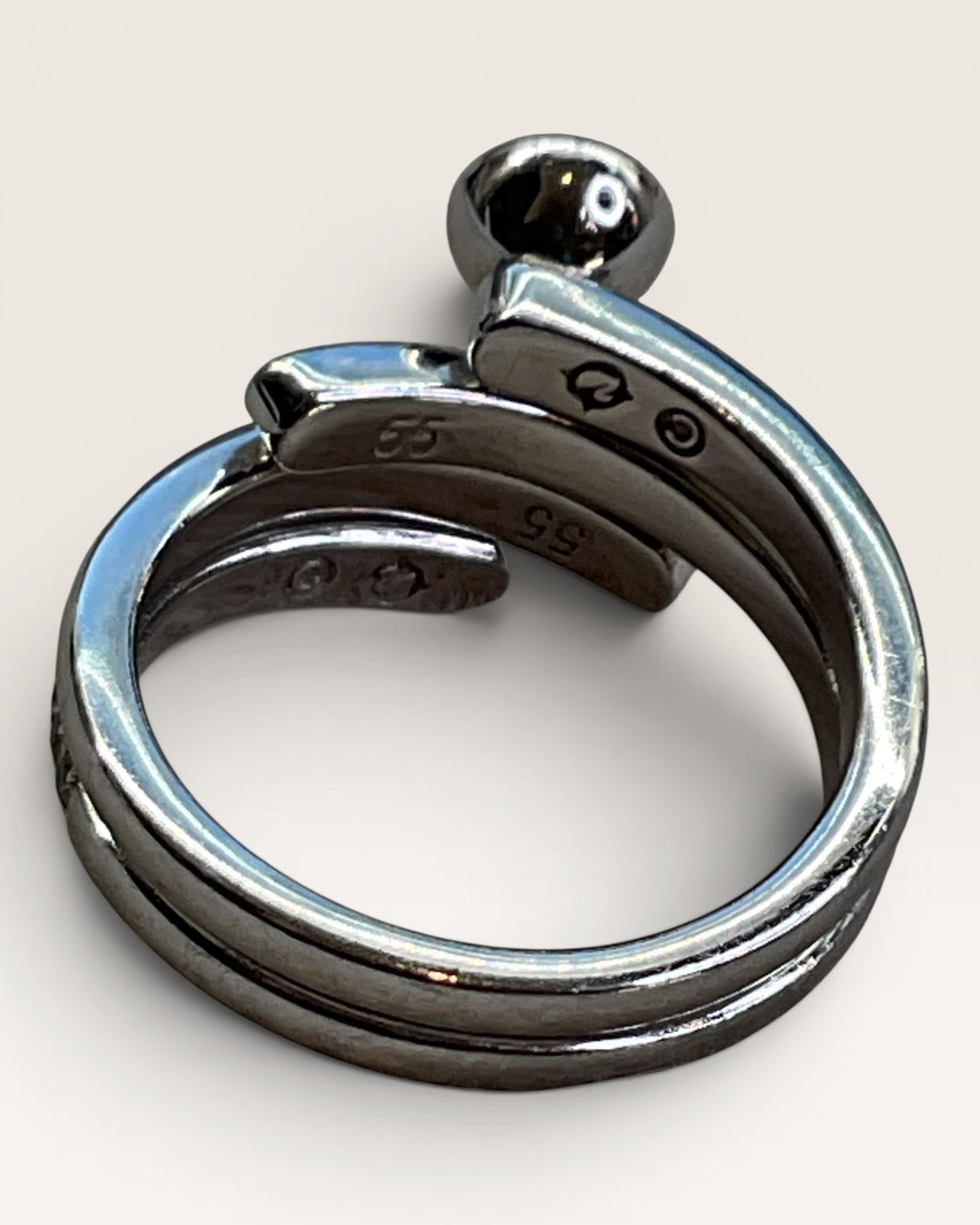 Rhodium Swarovski Hyperbola Ring - Estate Sale (Great Condition)