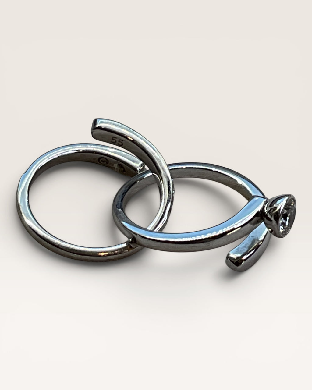 Rhodium Swarovski Hyperbola Ring - Estate Sale (Great Condition)
