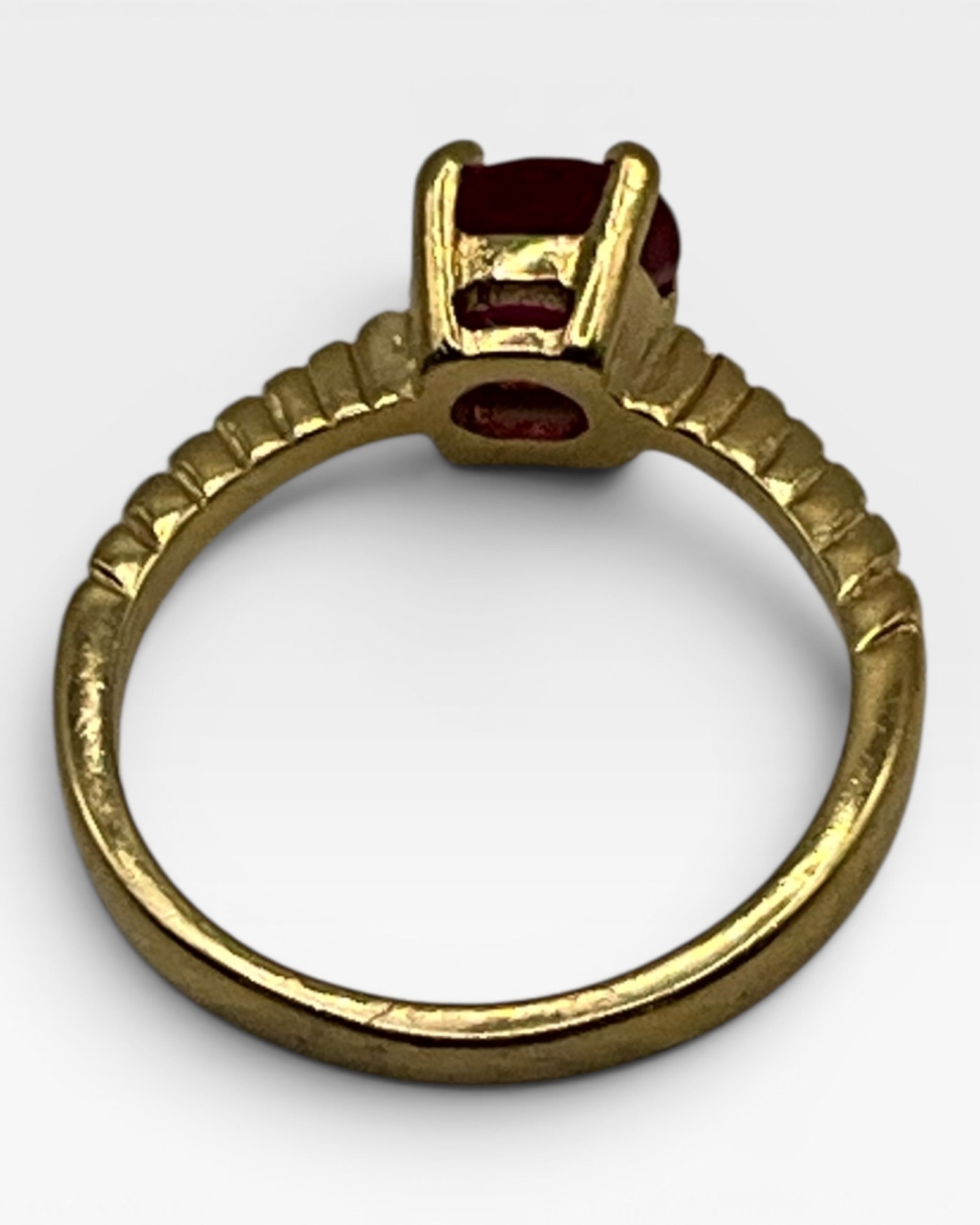 Simulated Ruby From the Lind Company Ring - Estate Sale (Great Condition)