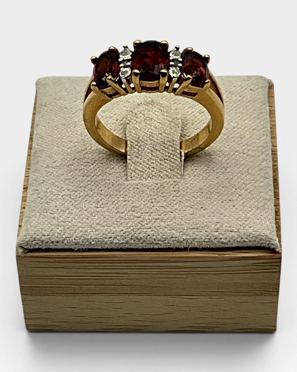 3 Stone Garnet Gemstone Ring - Estate Sale ((Great Condition)