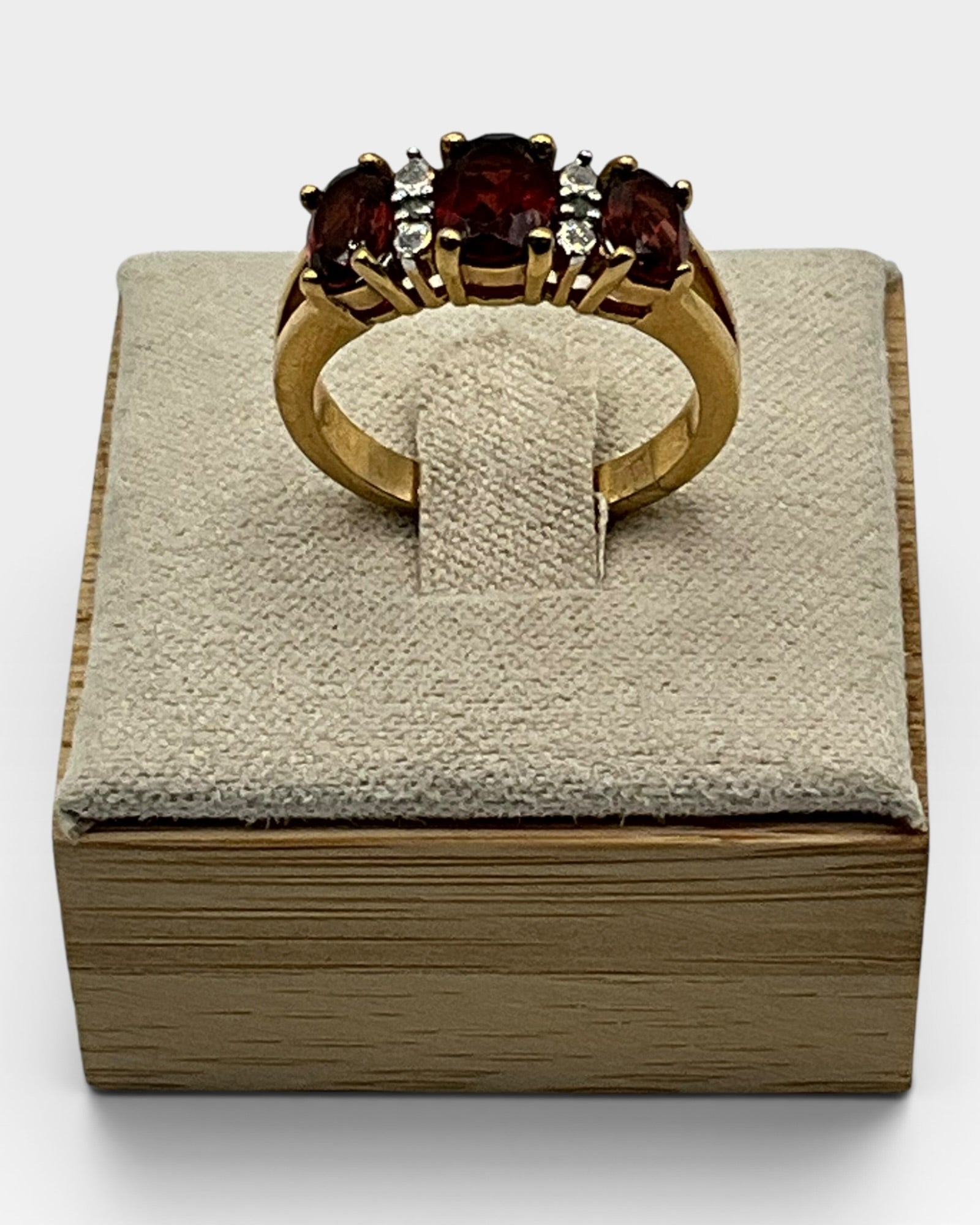 3 Stone Garnet Gemstone Ring - Estate Sale ((Great Condition)