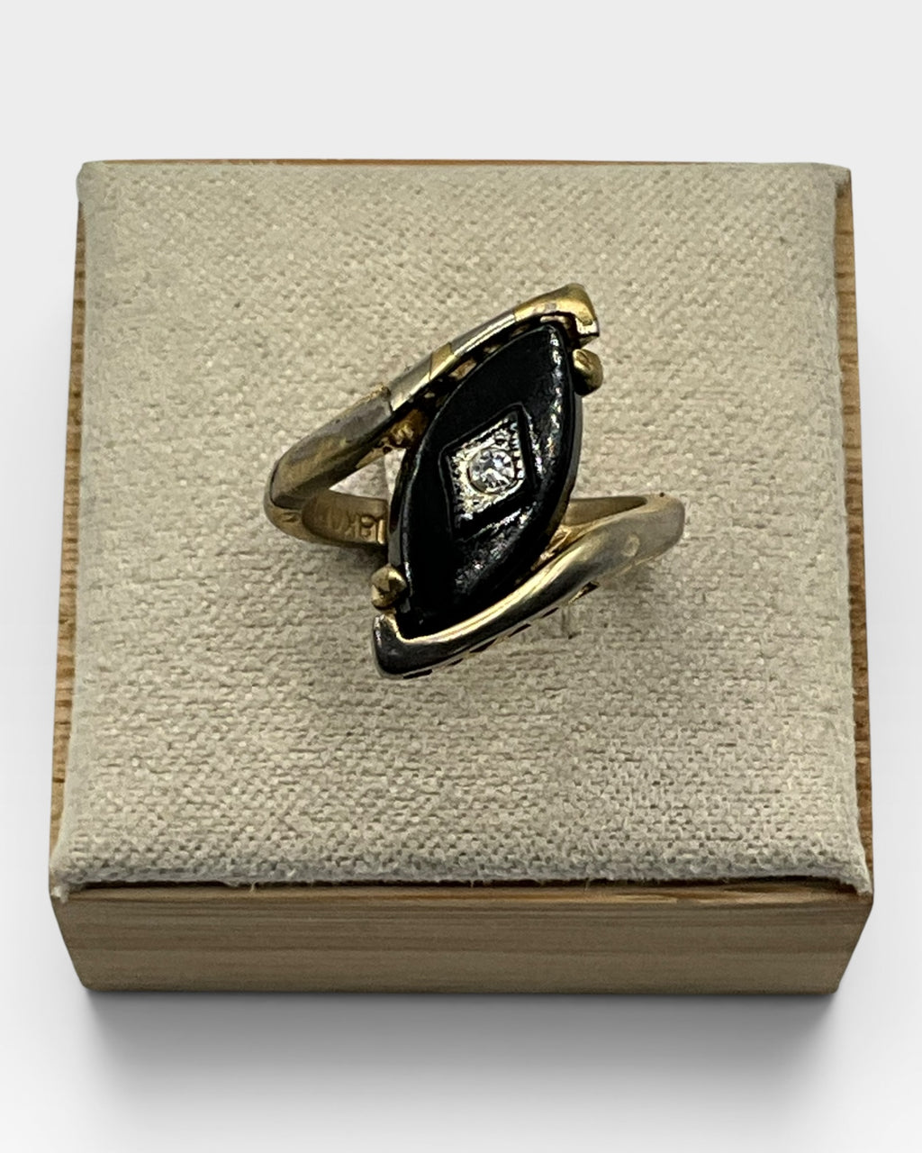 Vintage Black Onyx with Center Crystal Ring - Estate Sale (Great Condition)