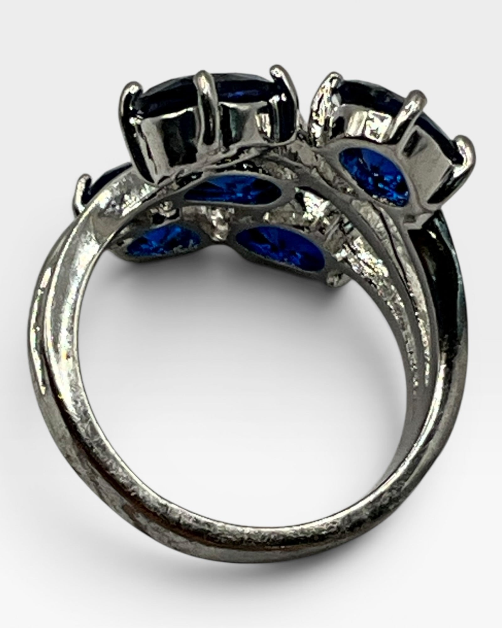 Simulated Blue Sapphire Cluster Ring - Estate Sale (Great Condition)