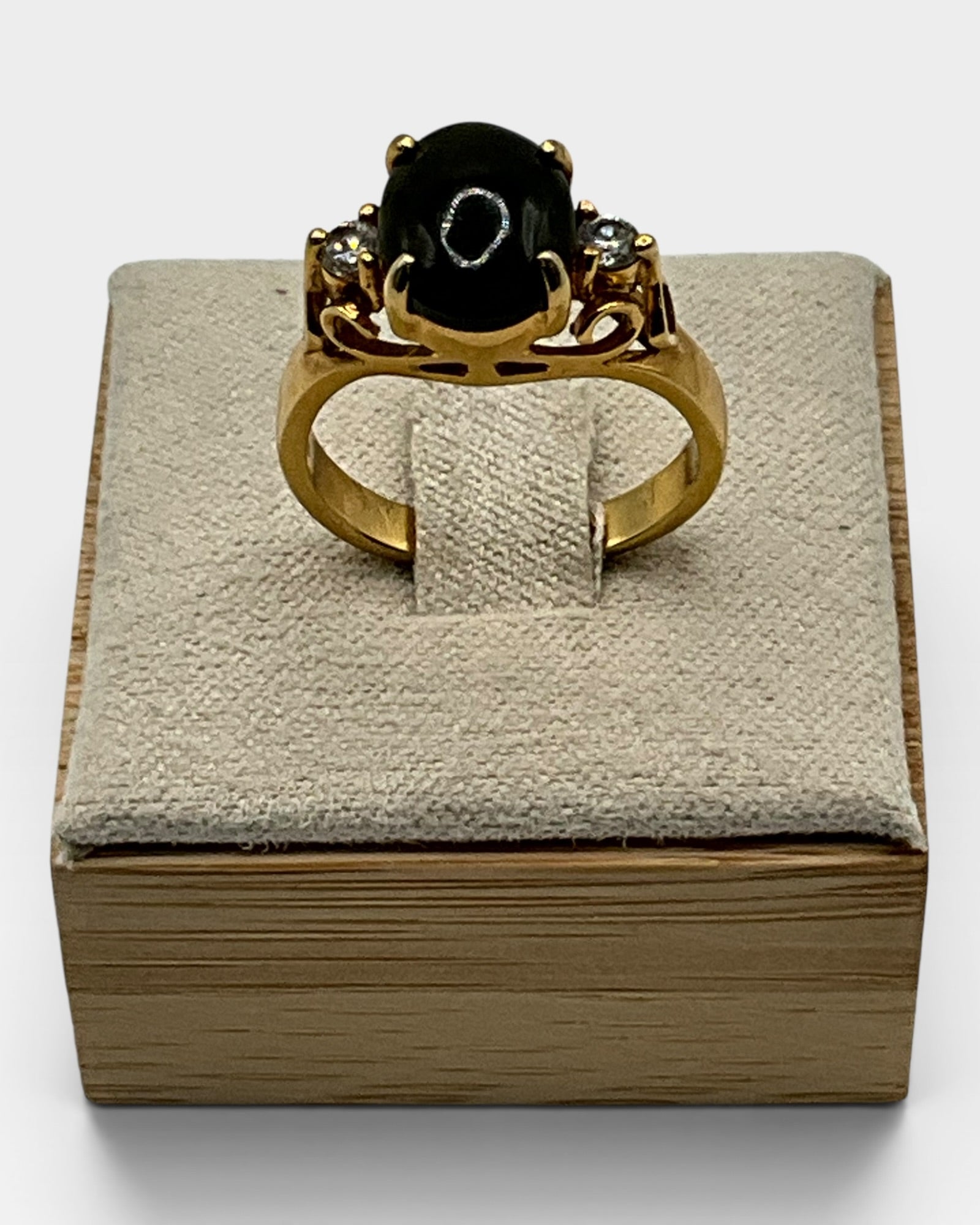 Vintage Avon-Style Green Cabochon with Crystal Accents Ring - Estate Sale (Great Condition)