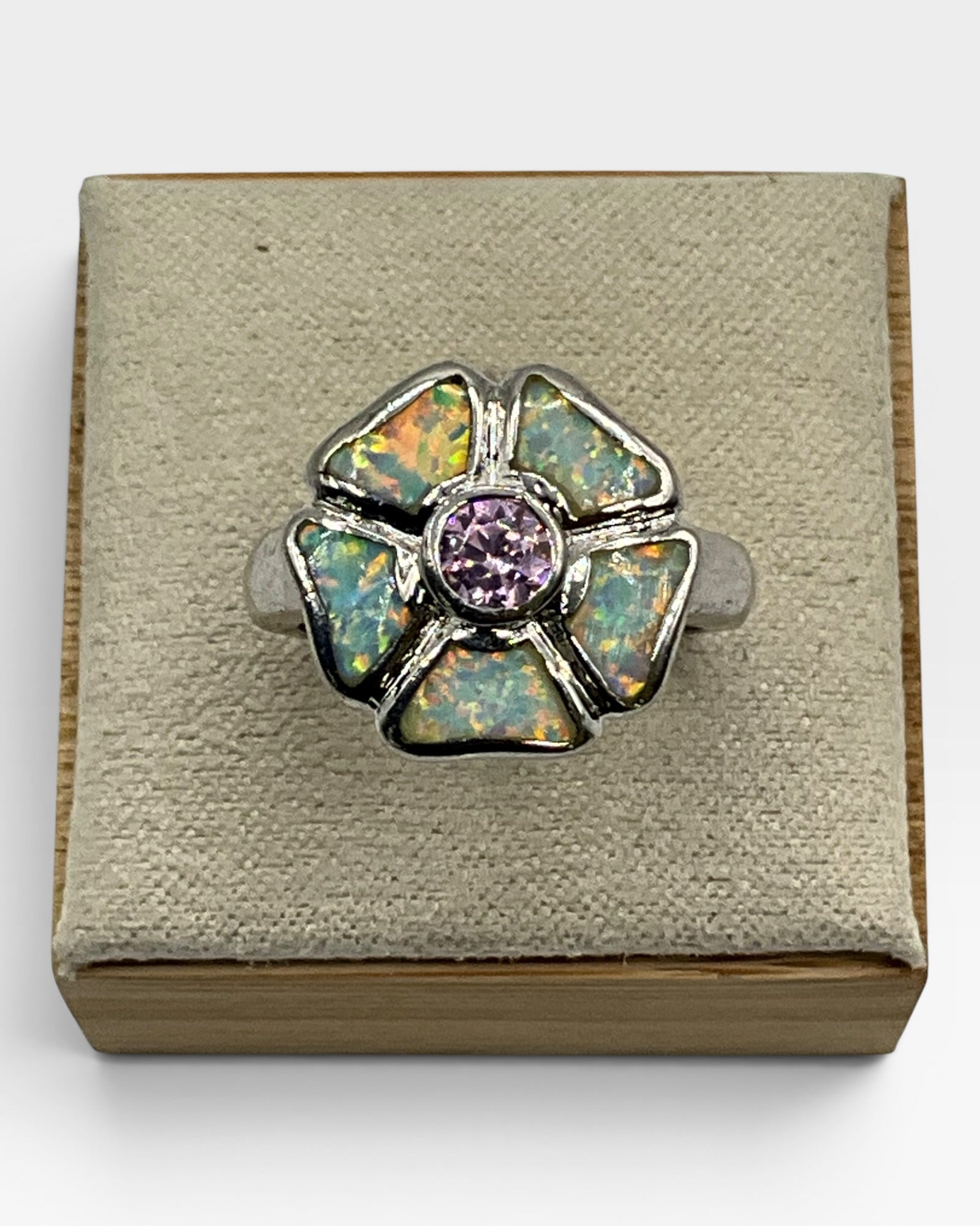 Opal Inlay Sterling Flower Ring - Estate Sale (Great Condition)