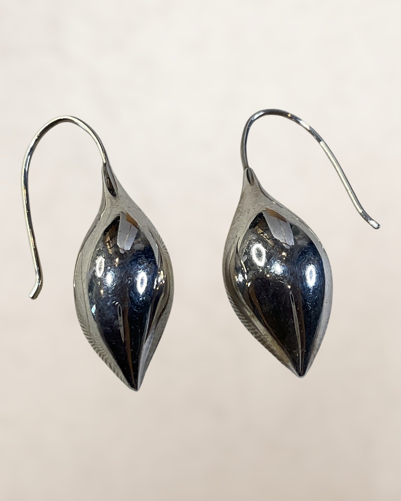 Michael Dawkins Sterling Silver Dangle Earrings - Estate Sale (Great Condition)
