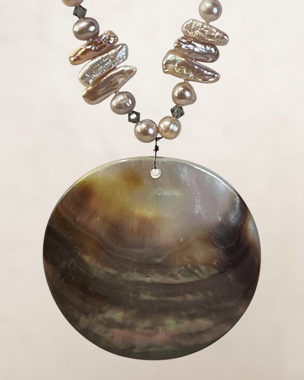 Mother of Pearl & Natural Pearl 20” +2” Extender Necklace - Estate Sale (Great Condition)