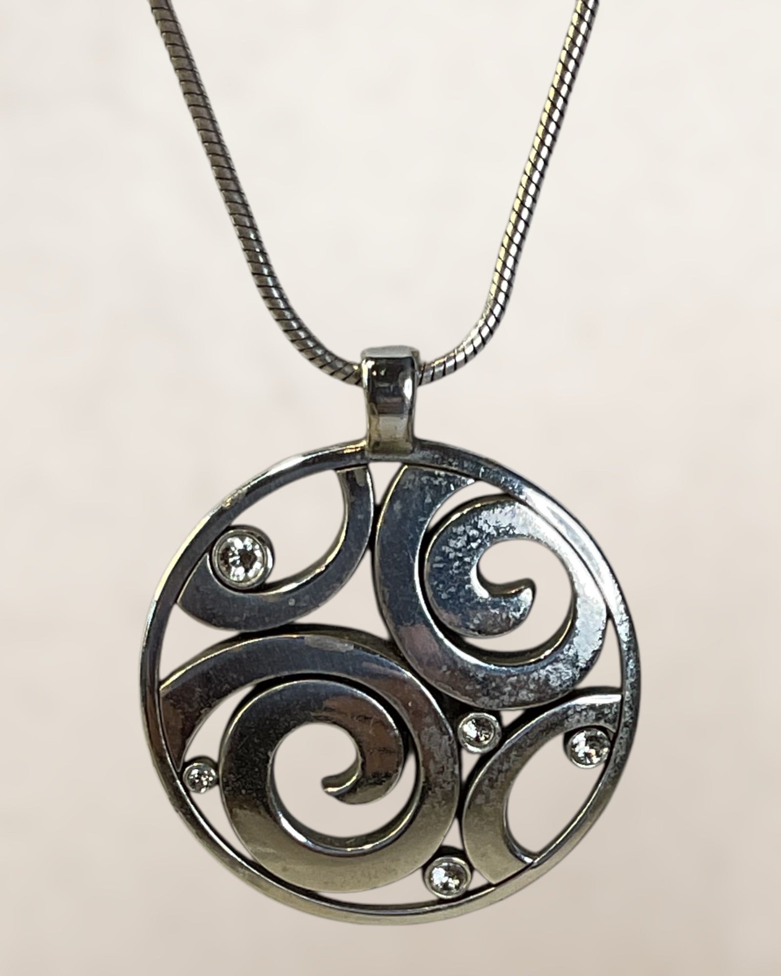 Brighton London Groove Necklace - Estate Sale (Great Condition)