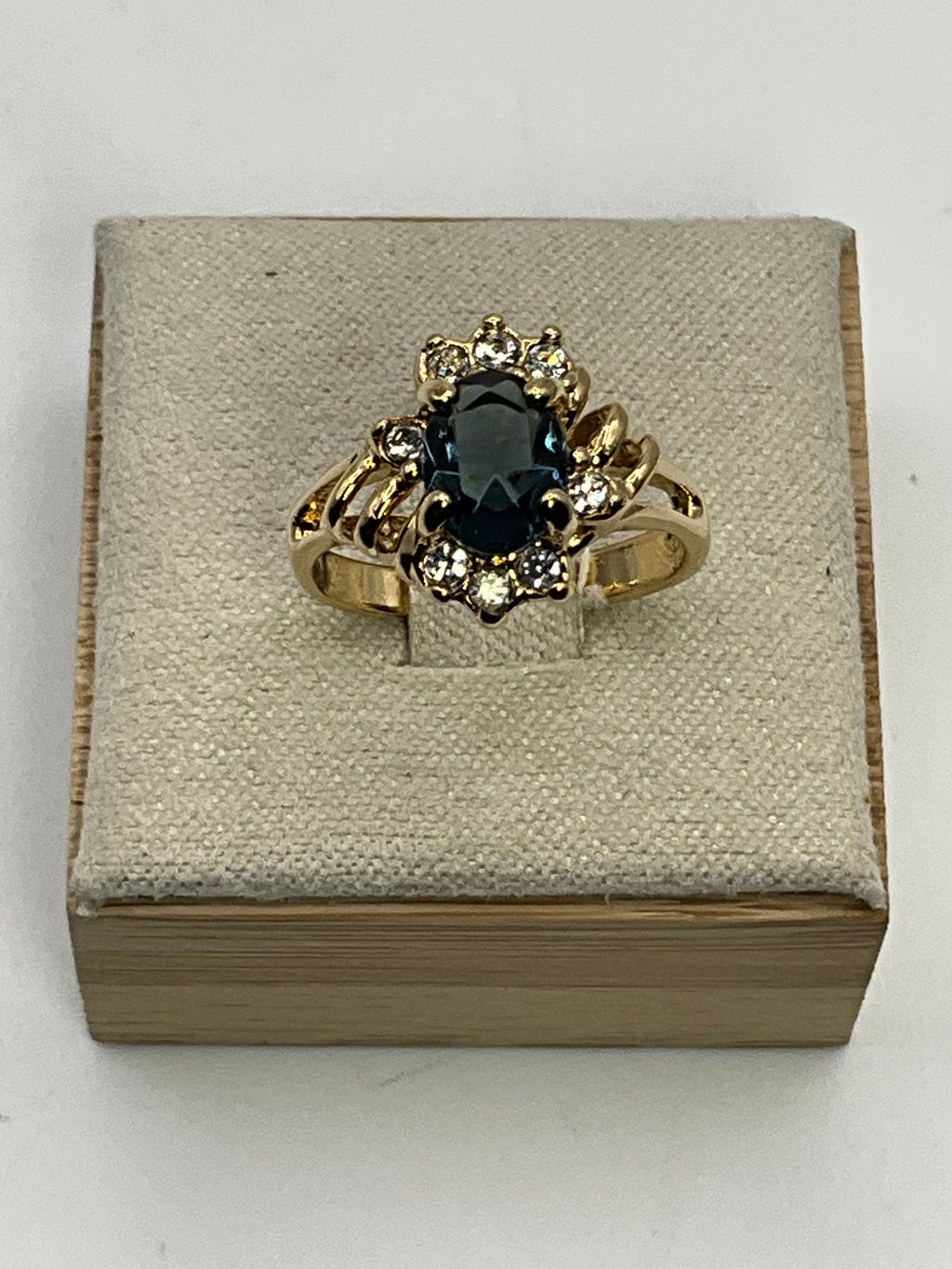 Gold Tone Blue Sapphire-Look Ring | Vintage Style Halo Ring - Estate Sale (Great Condition)
