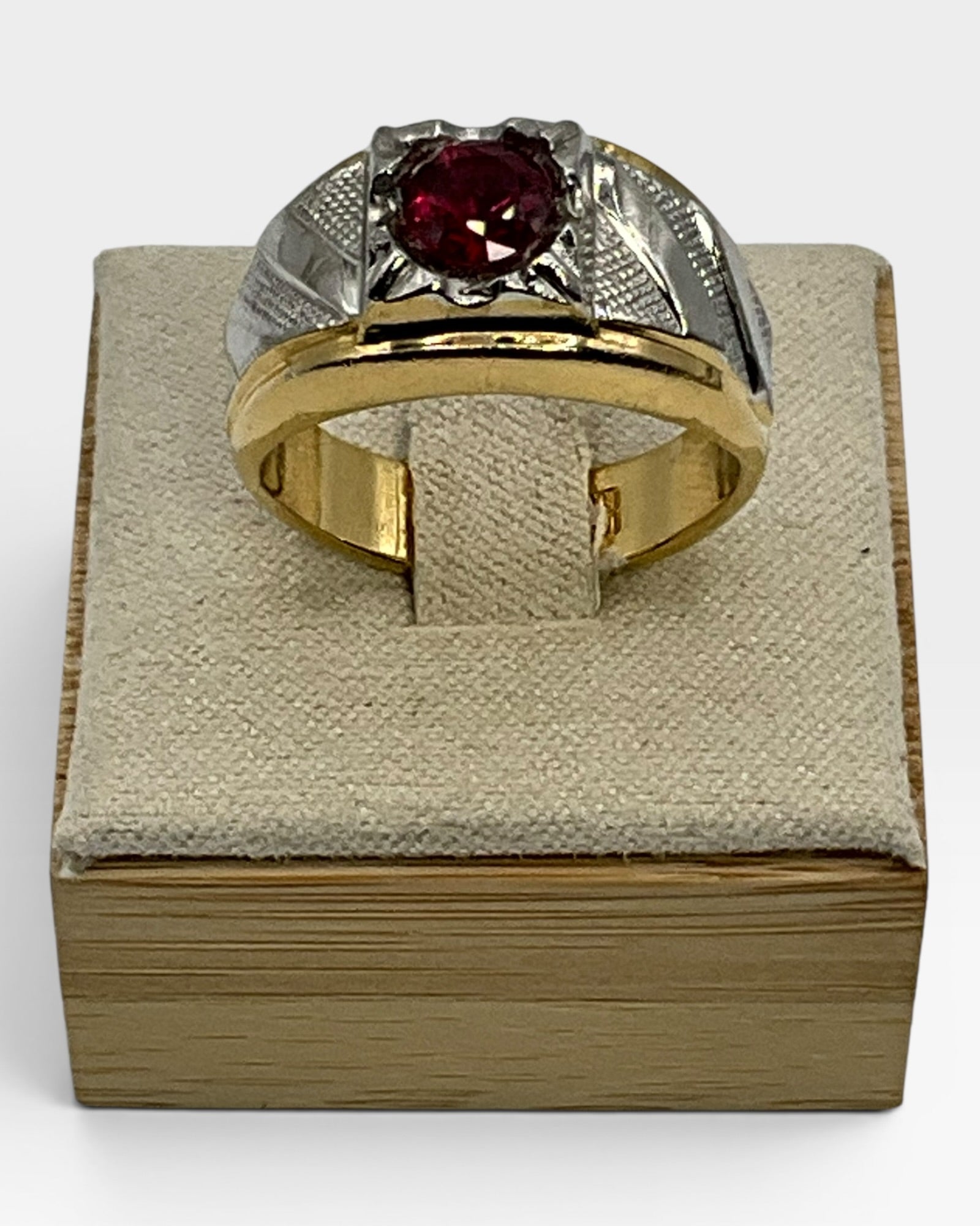 Lind Two-Tone Simulated Ruby Ring -  Estate Sale (Great Condition)