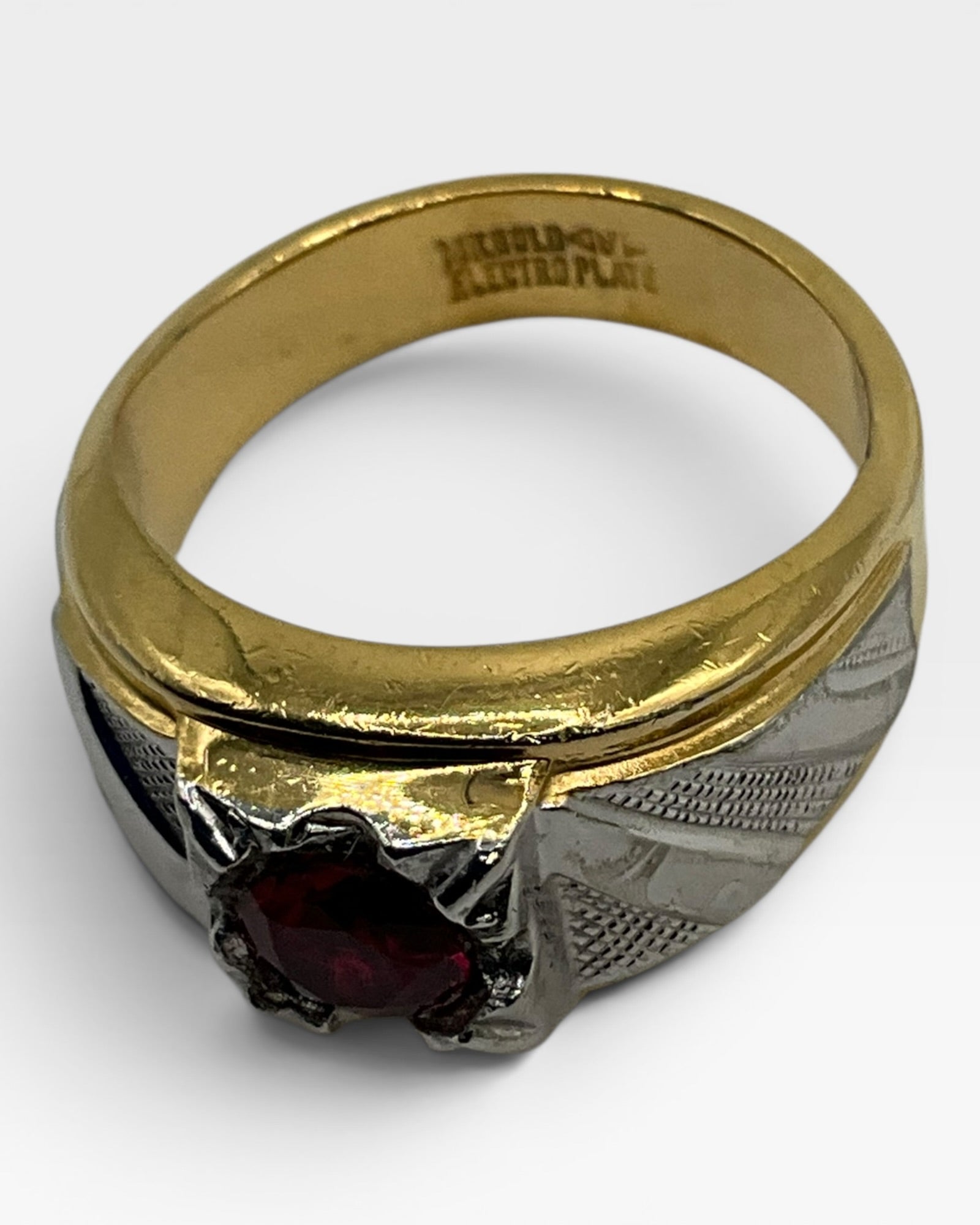 Lind Two-Tone Simulated Ruby Ring -  Estate Sale (Great Condition)