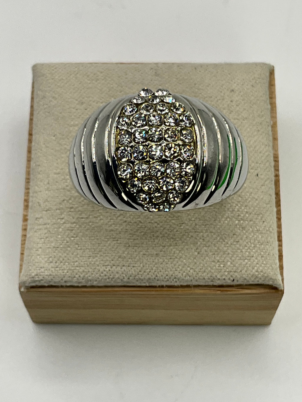 Chunky Unisex Pave Rhinestone Centered Ring, Size  - Estate Sale (Great Condition)