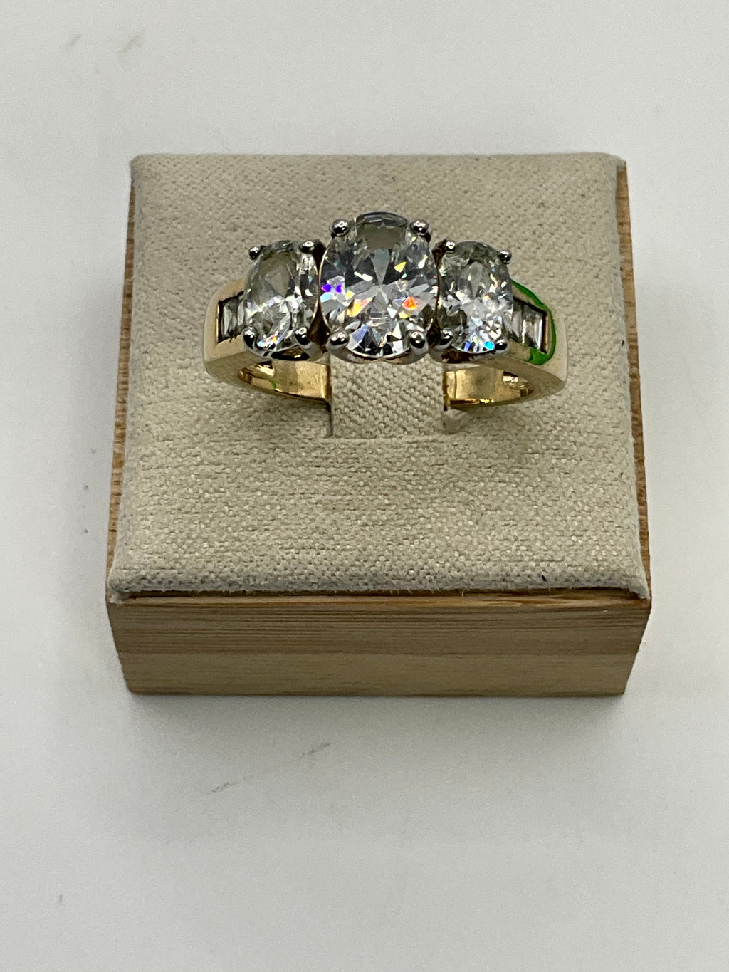 Large Three Stone Cubic Zirconia Wedding Ring - Estate Sale (Great Condition)