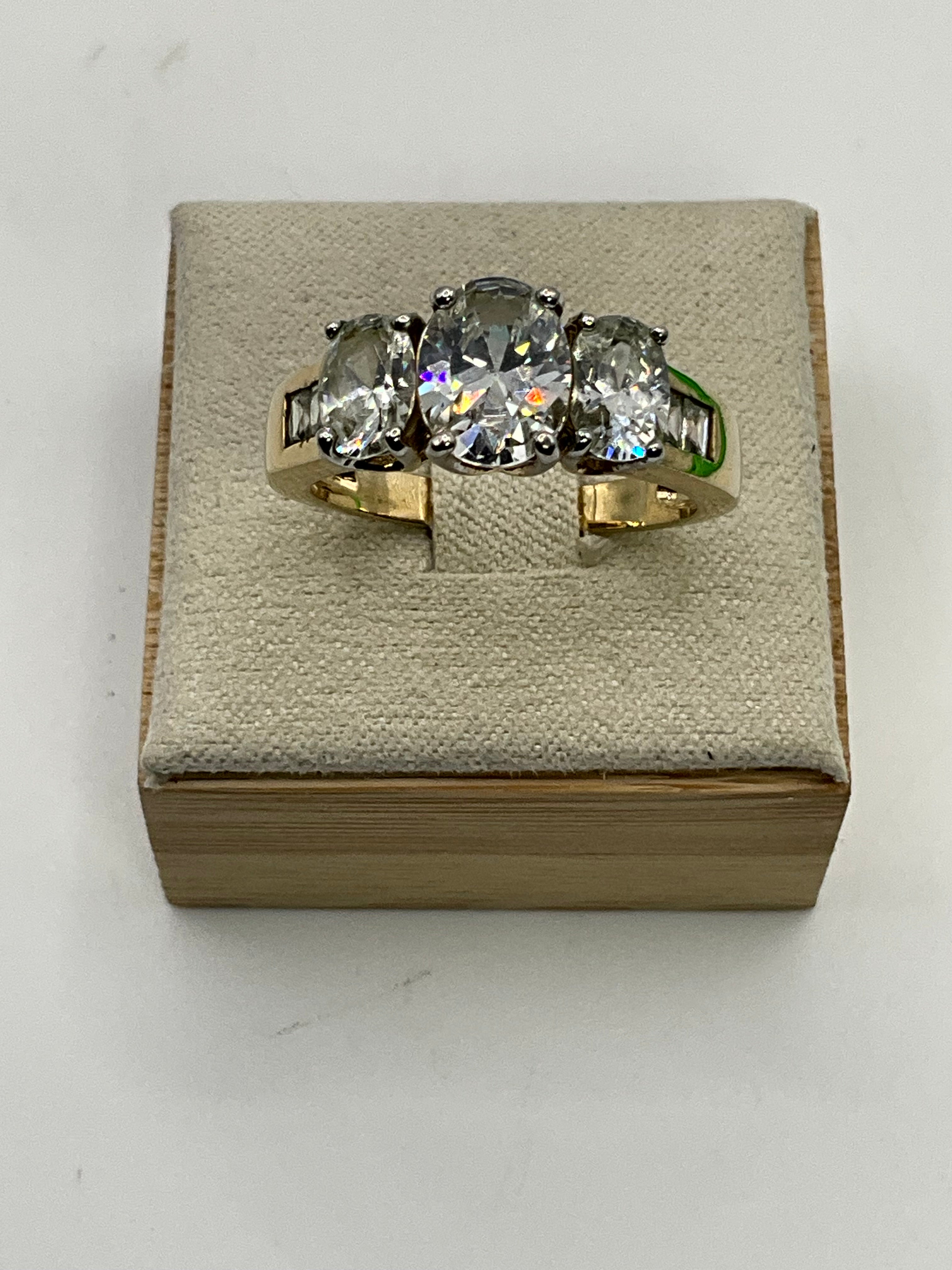 Large Three Stone Cubic Zirconia Wedding Ring - Estate Sale (Great Condition)