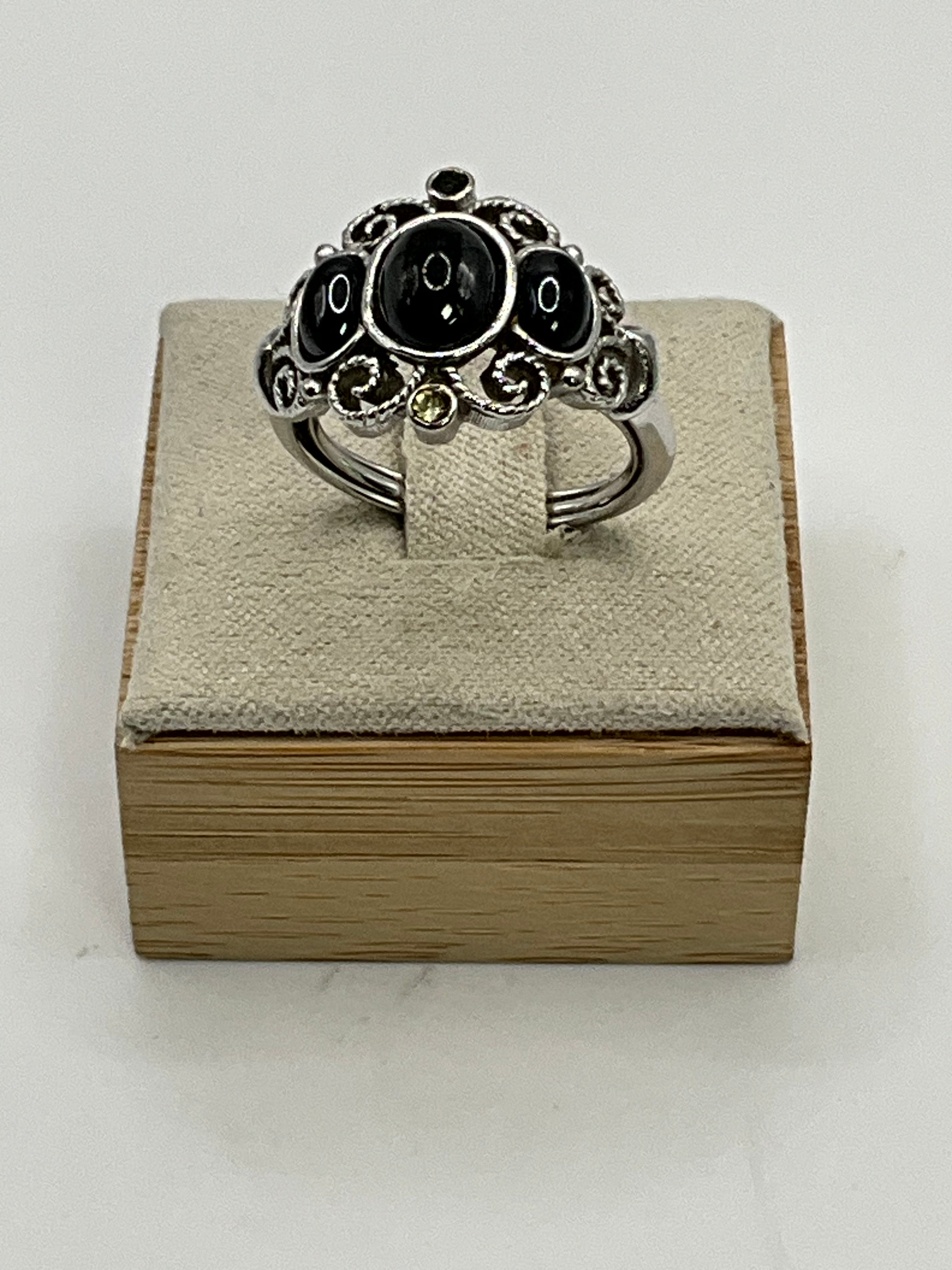 Vintage Avon Silver Tone, Hematite and Clear Rhinestones Ring - Estate Sale (Great Condition)