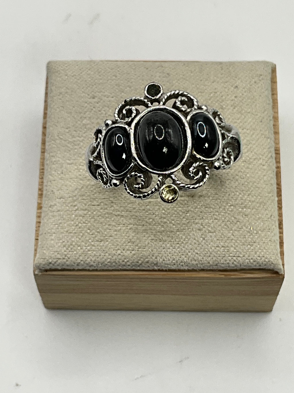 Vintage Avon Silver Tone, Hematite and Clear Rhinestones Ring - Estate Sale (Great Condition)