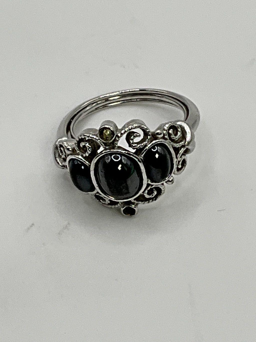 Vintage Avon Silver Tone, Hematite and Clear Rhinestones Ring - Estate Sale (Great Condition)