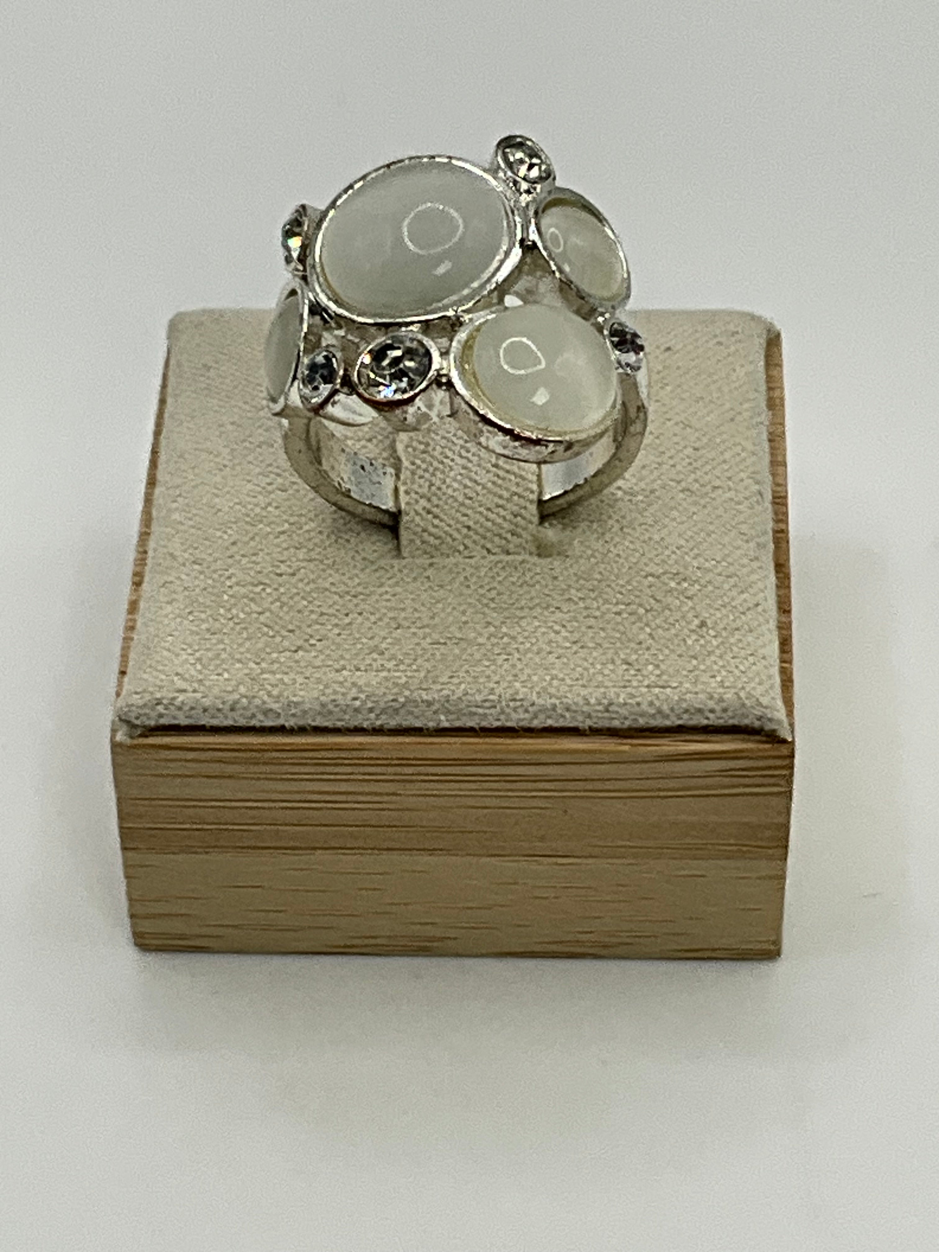 Cat’s Eye Glass Cluster Ring | Silver Tone Multi-Stone State - Estate Sale (Great Condition)