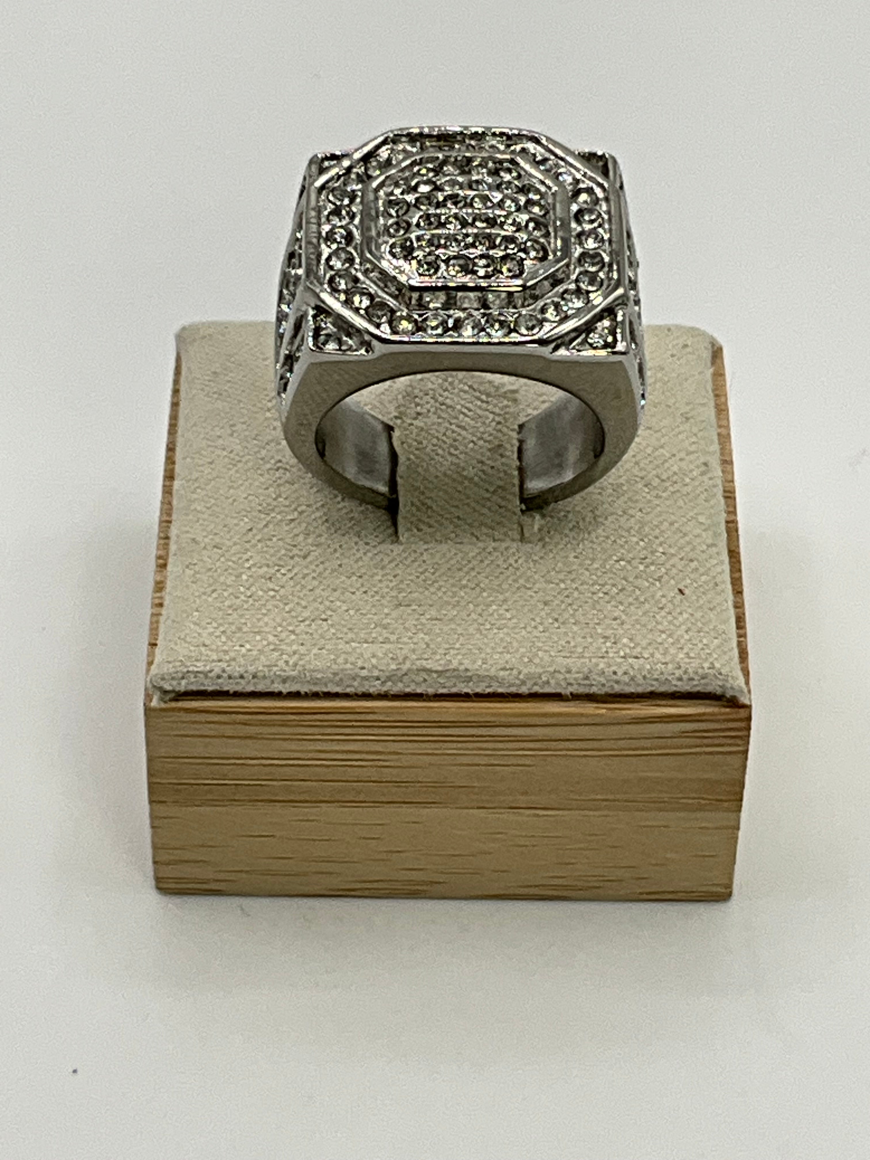 Unisex Stainless Steel Multi Cubic Zirconia Ring - Estate Sale (Great Condition)