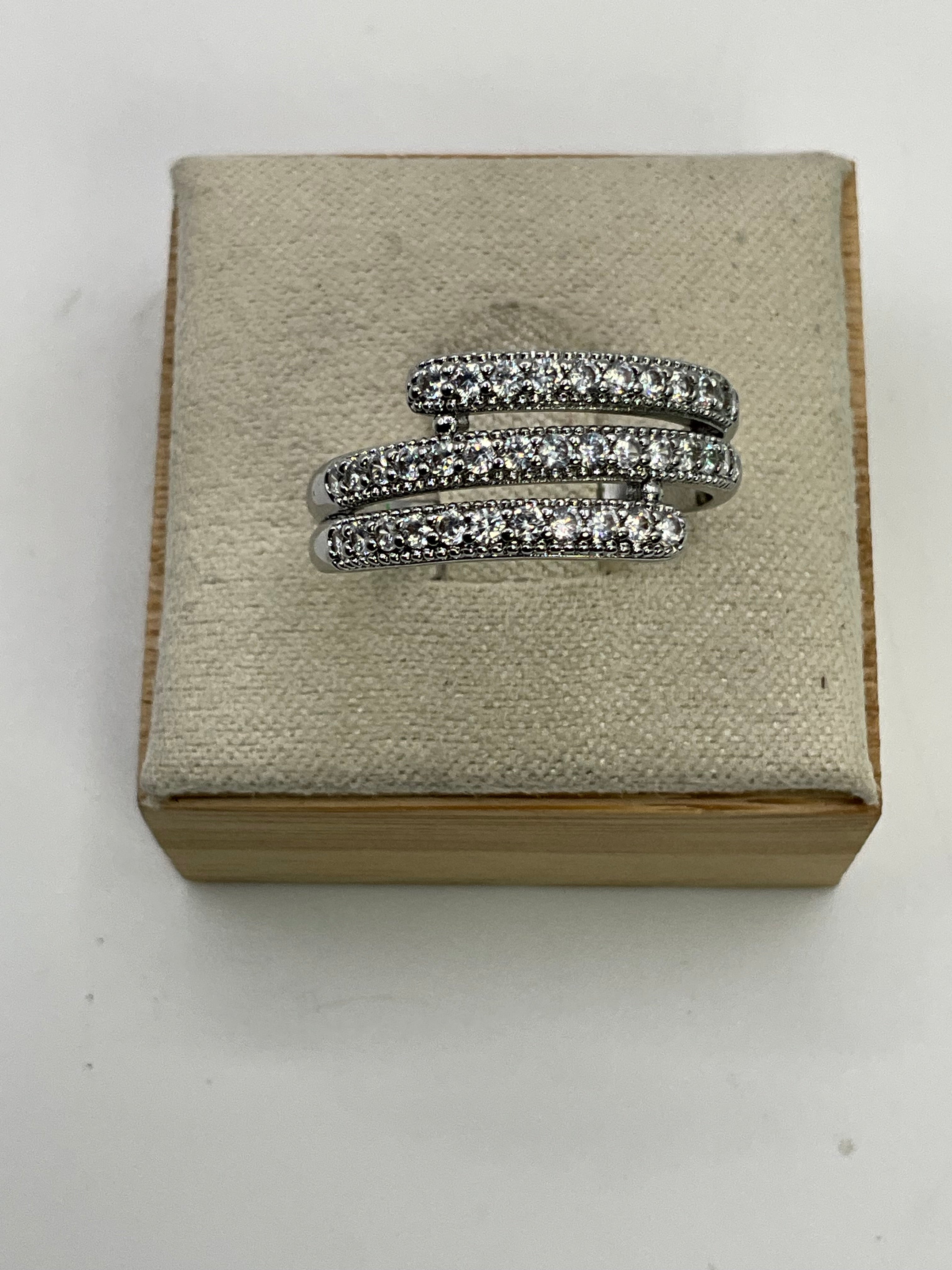 Fashion | Wrapped Ring - Estate Sale (Great Condition)
